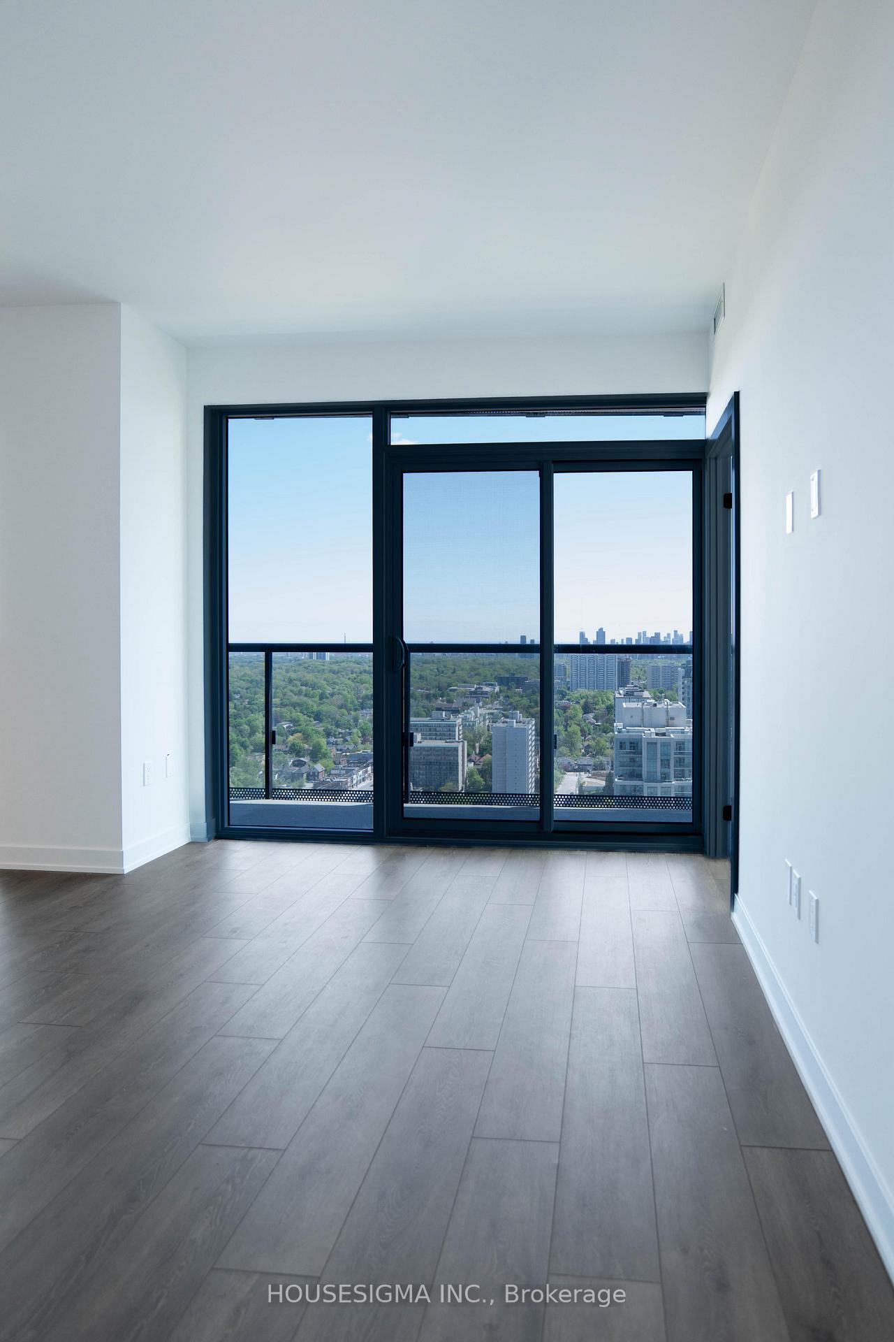 Photo 12 of 127 Broadway Avenue, Toronto, Mount Pleasant West — HOMEH