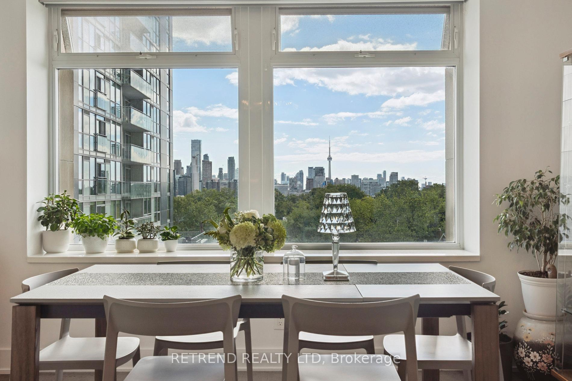 Front of Unit 610, 111 St Clair Avenue W