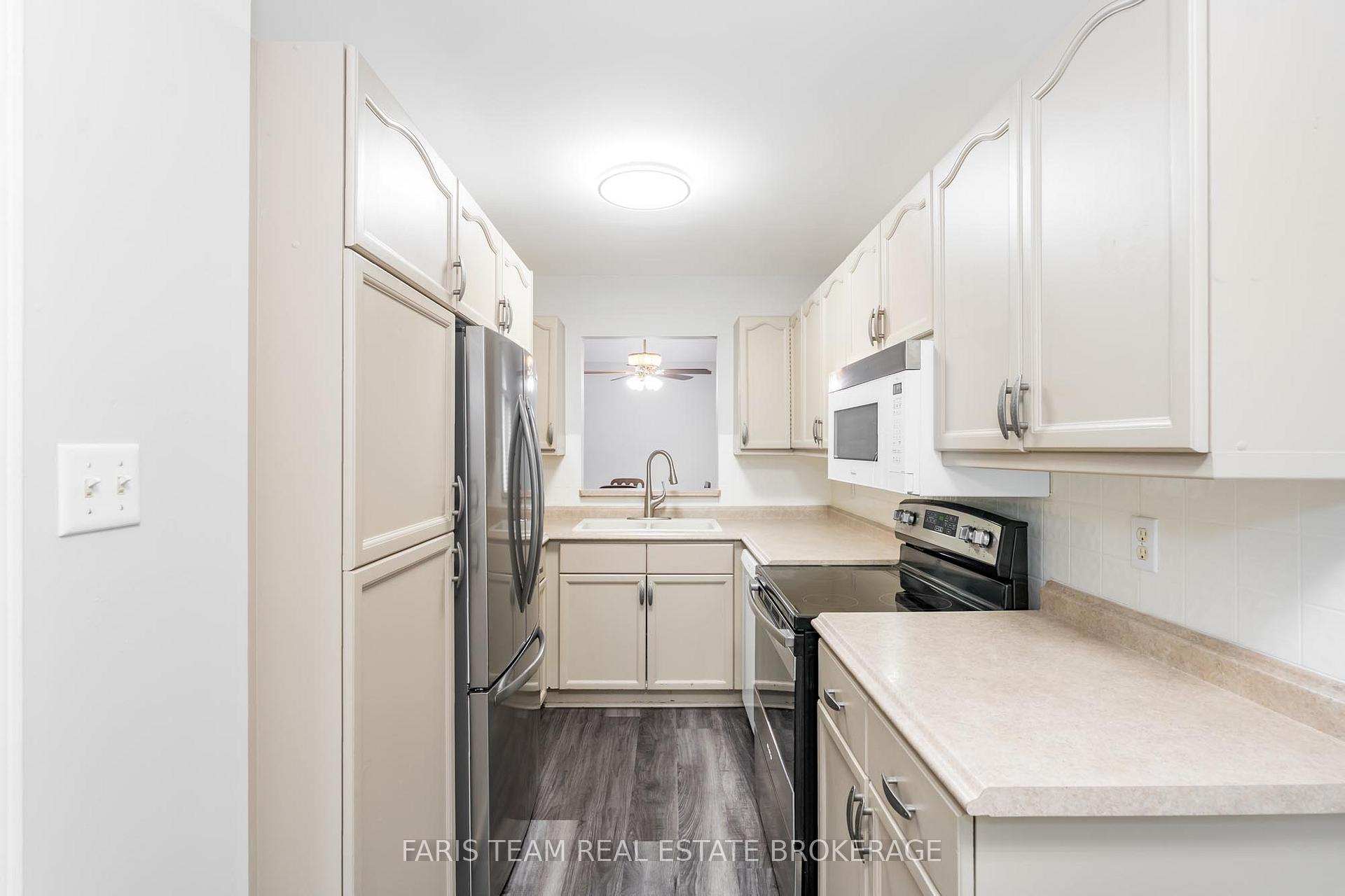 Photo 3 of 155 Green Briar Road, New Tecumseth, Alliston — HOMEH