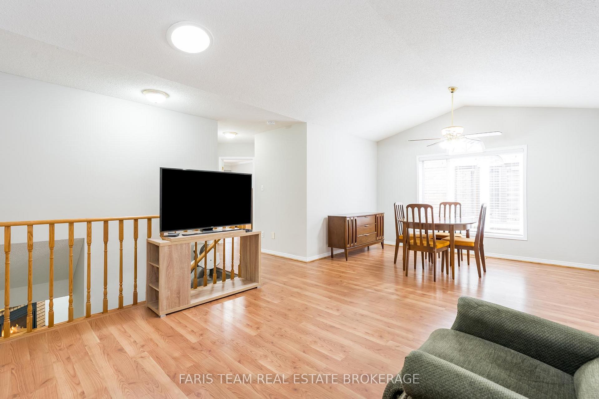 Photo 9 of 155 Green Briar Road, New Tecumseth, Alliston — HOMEH