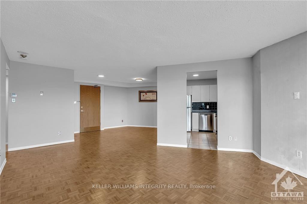 Photo 11 of Unit 1112, 2871 Richmond Road, Ottawa, Britannia Heights — HOMEH