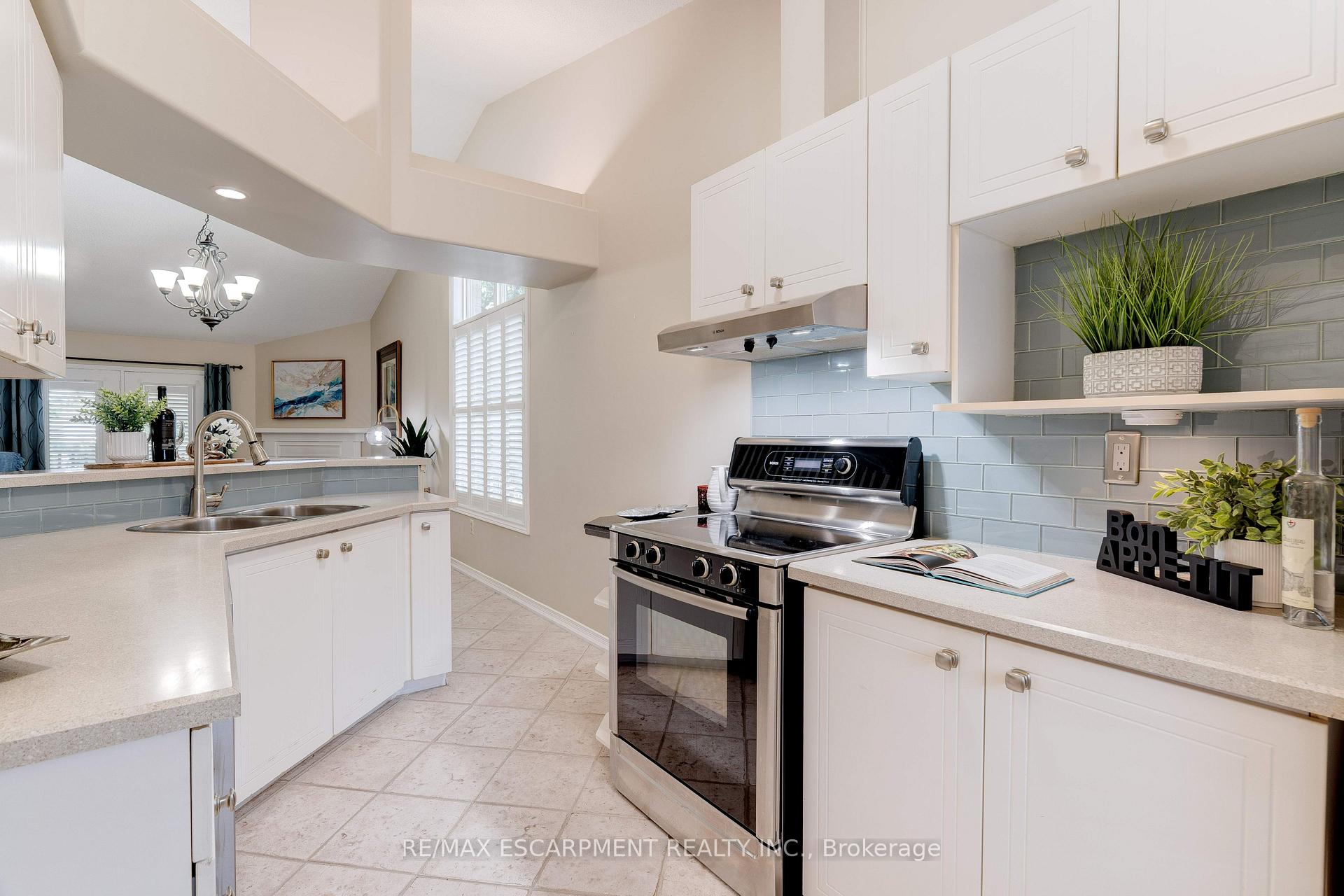 Photo 9 of Unit 10, 2774 King Street E, Hamilton, Gershome — HOMEH