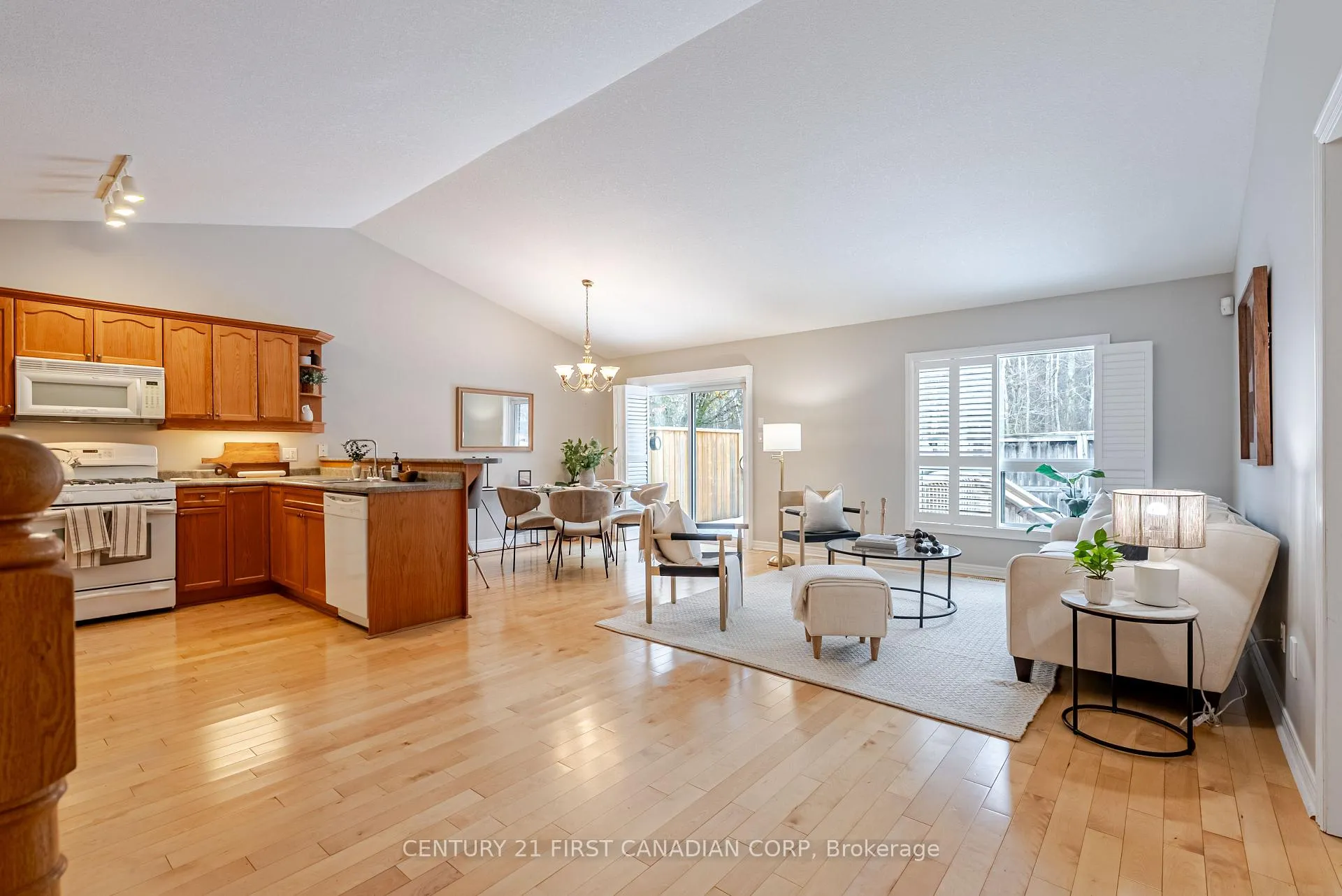 Photo 10 of Unit 17, 95 Capulet Lane, London, North M — HOMEH