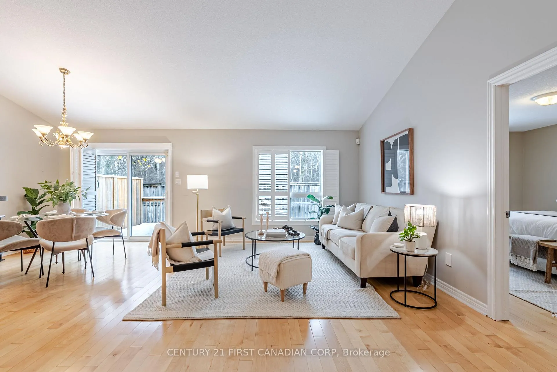 Photo 12 of Unit 17, 95 Capulet Lane, London, North M — HOMEH