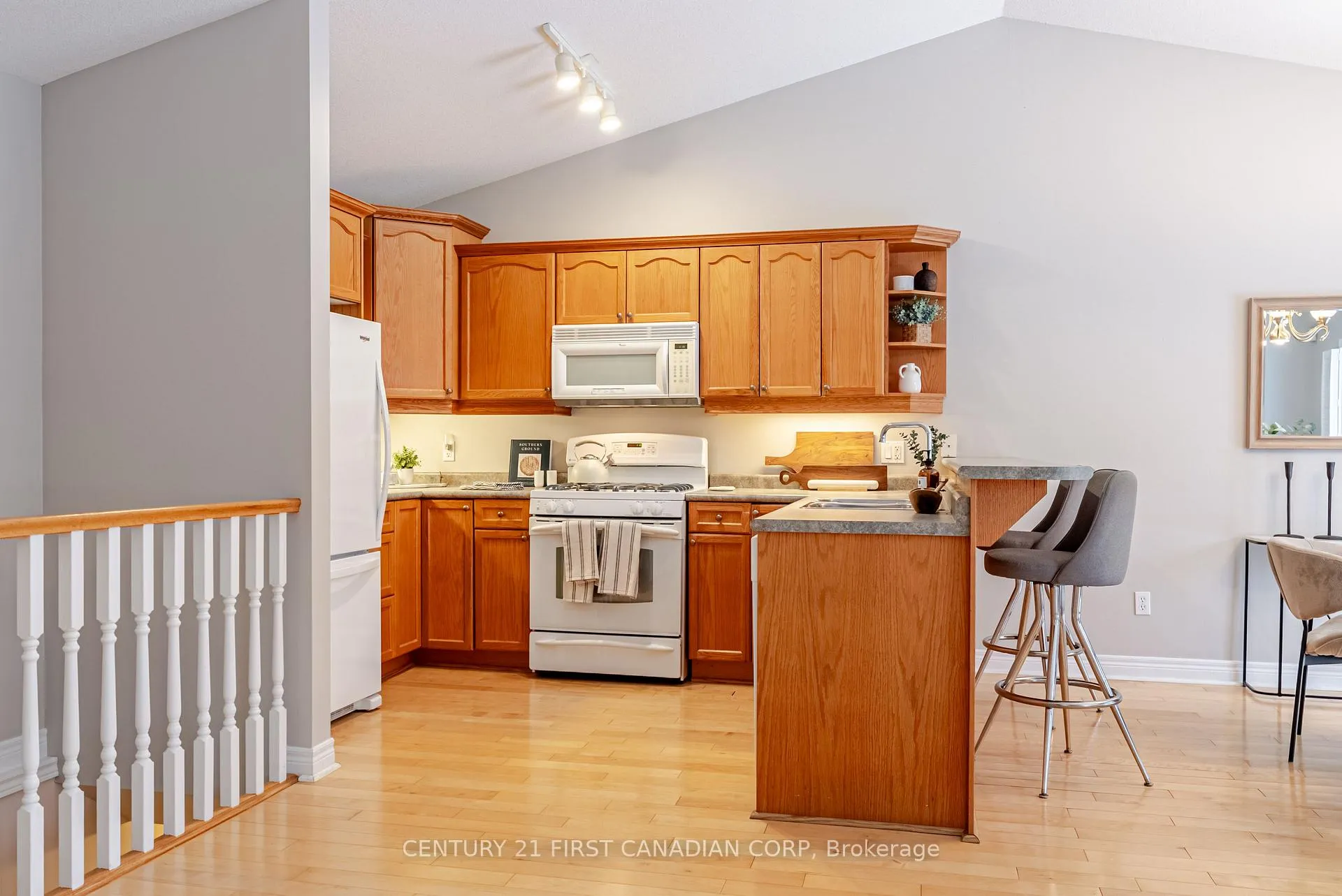 Photo 18 of Unit 17, 95 Capulet Lane, London, North M — HOMEH