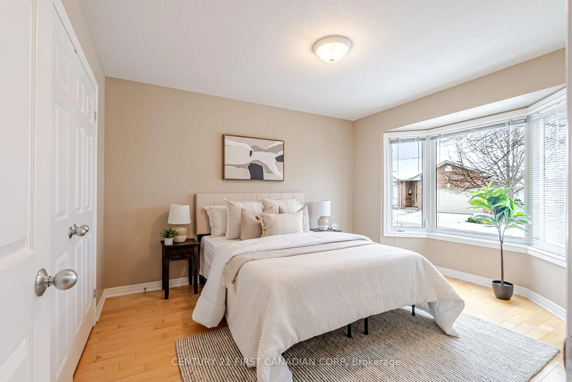 Photo 27 of Unit 17, 95 Capulet Lane, London, North M — HOMEH