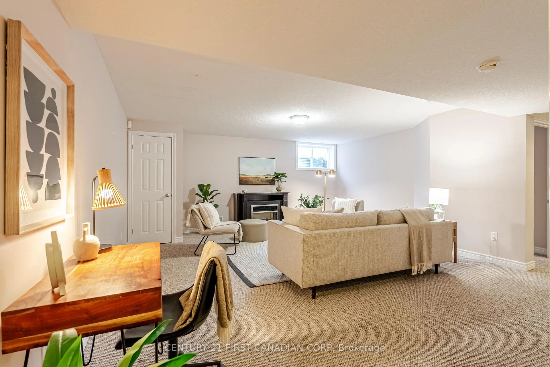 Photo 30 of Unit 17, 95 Capulet Lane, London, North M — HOMEH