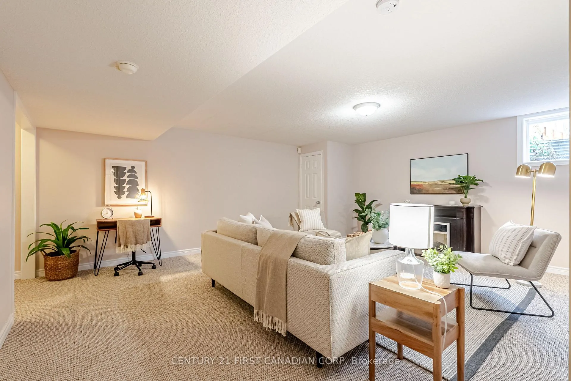 Photo 31 of Unit 17, 95 Capulet Lane, London, North M — HOMEH