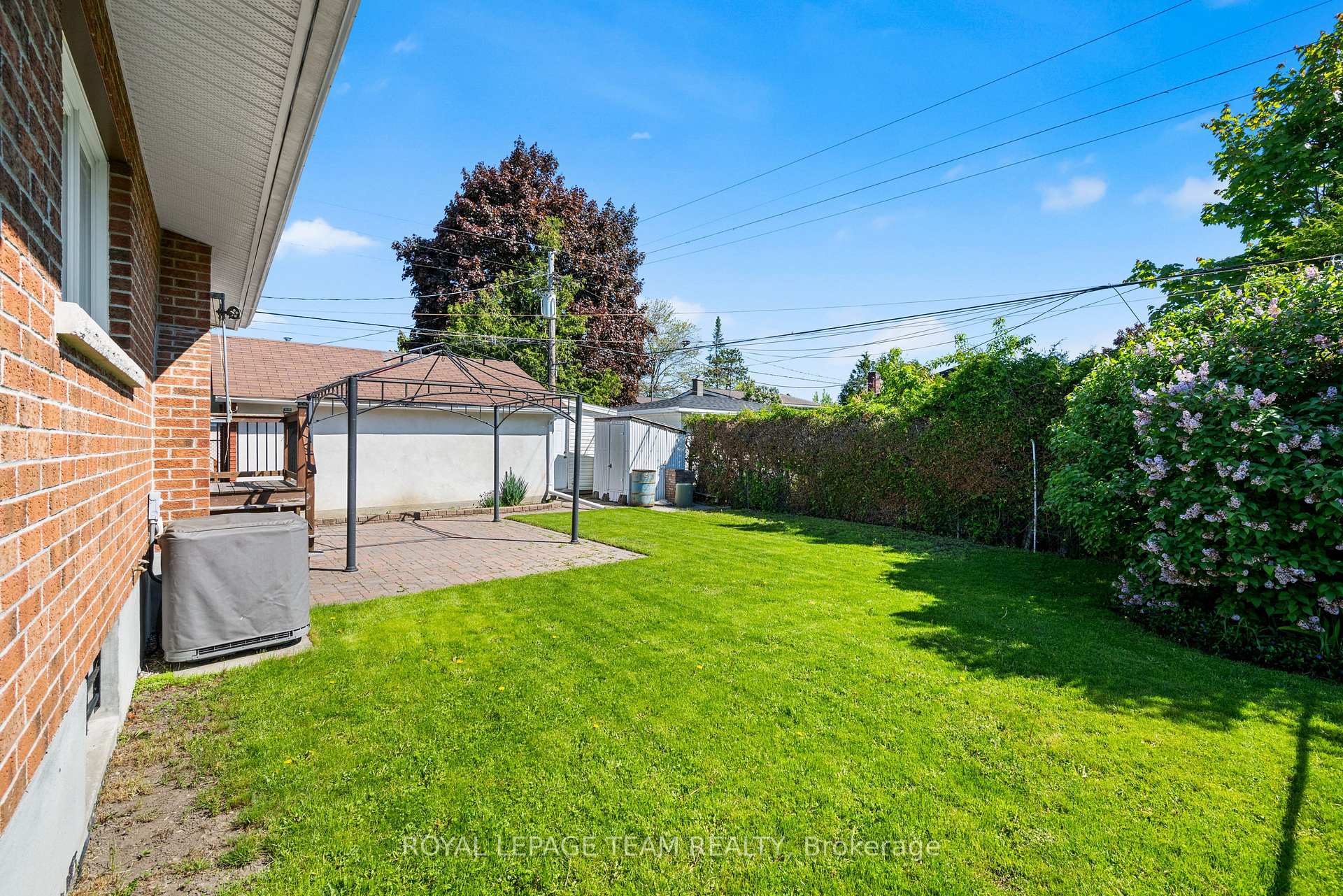Photo 32 of 3 Millbrook Crescent, Ottawa, City View/Skyline/Fisher Heights/Parkwood Hills — HOMEH