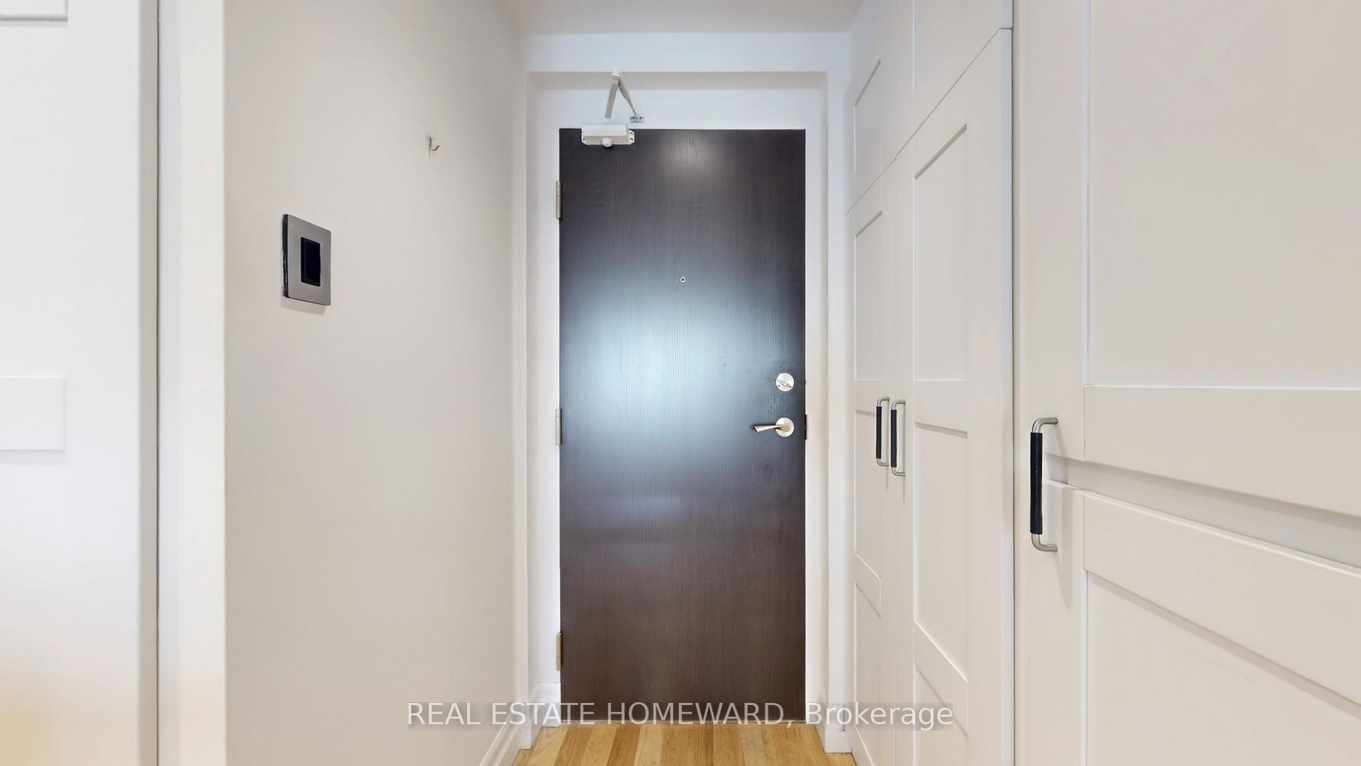 Photo 4 of Unit 1606, 15 Maitland Place, Toronto, Cabbagetown-South St. James Town — HOMEH