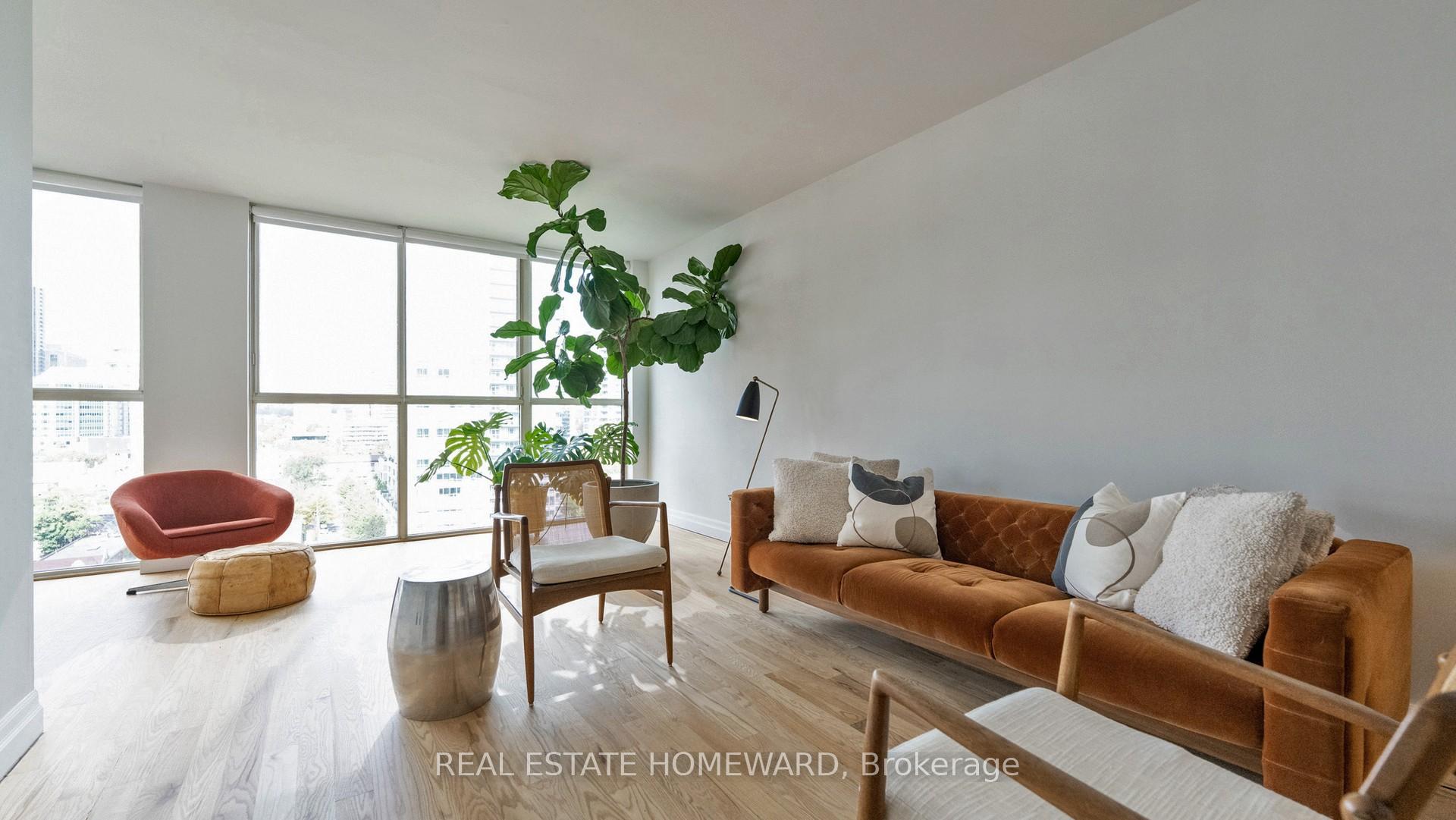 Photo 7 of Unit 1606, 15 Maitland Place, Toronto, Cabbagetown-South St. James Town — HOMEH