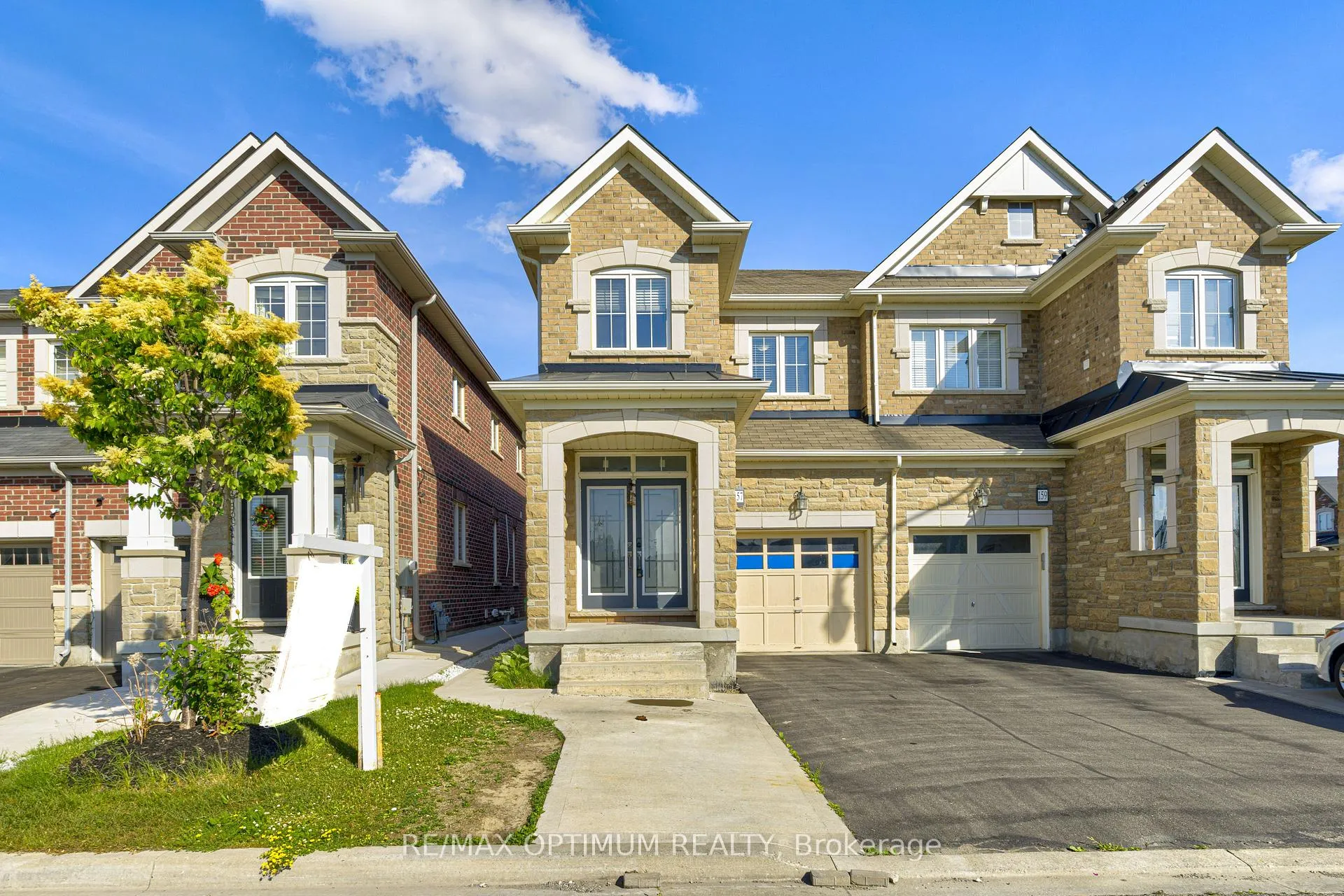 Photo 1 of 157 Baffin Crescent, Brampton, Northwest Brampton — HOMEH