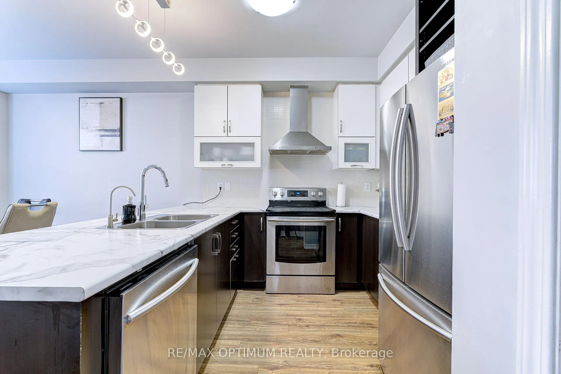 Photo 11 of 157 Baffin Crescent, Brampton, Northwest Brampton — HOMEH