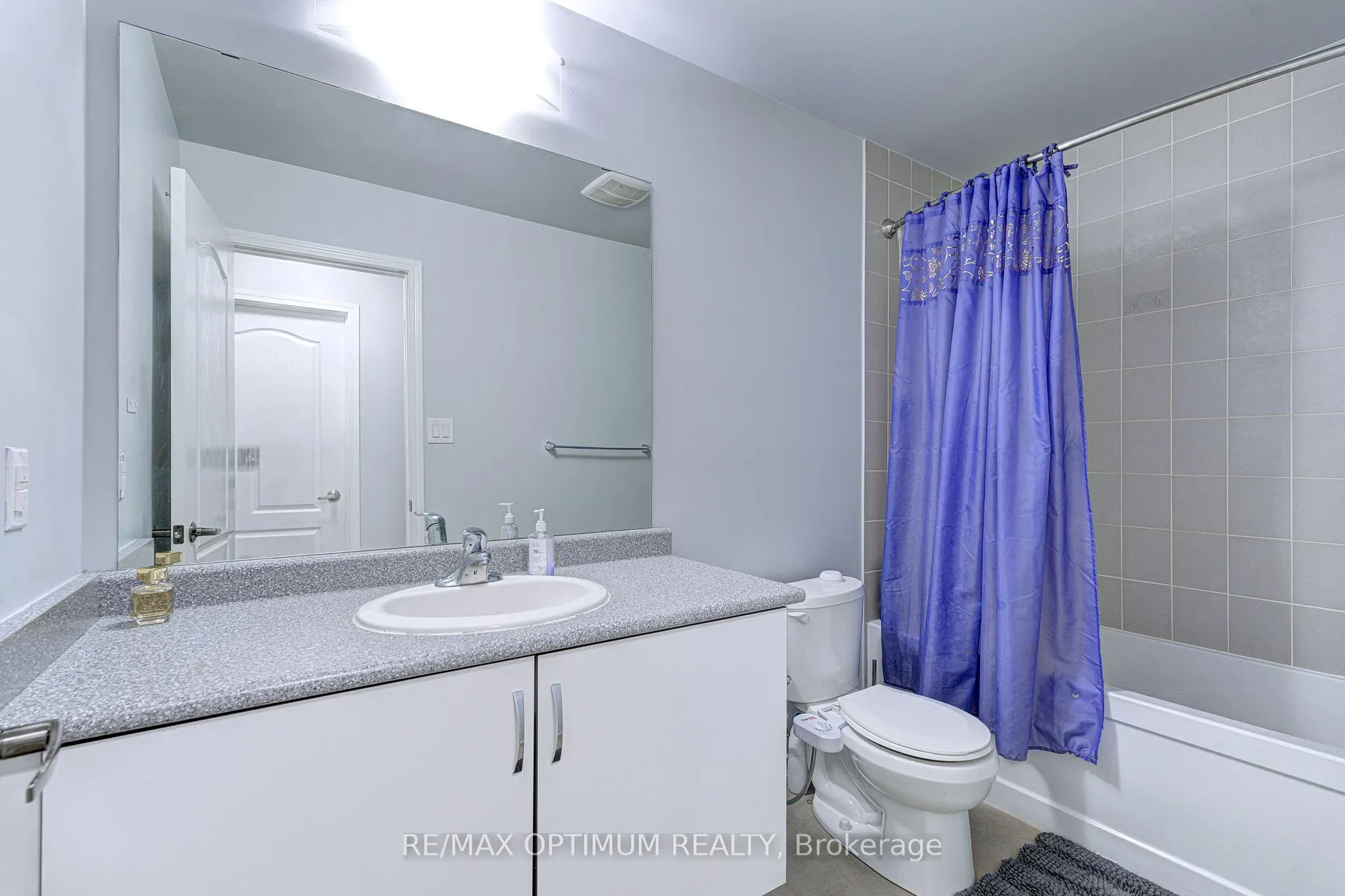 Photo 25 of 157 Baffin Crescent, Brampton, Northwest Brampton — HOMEH