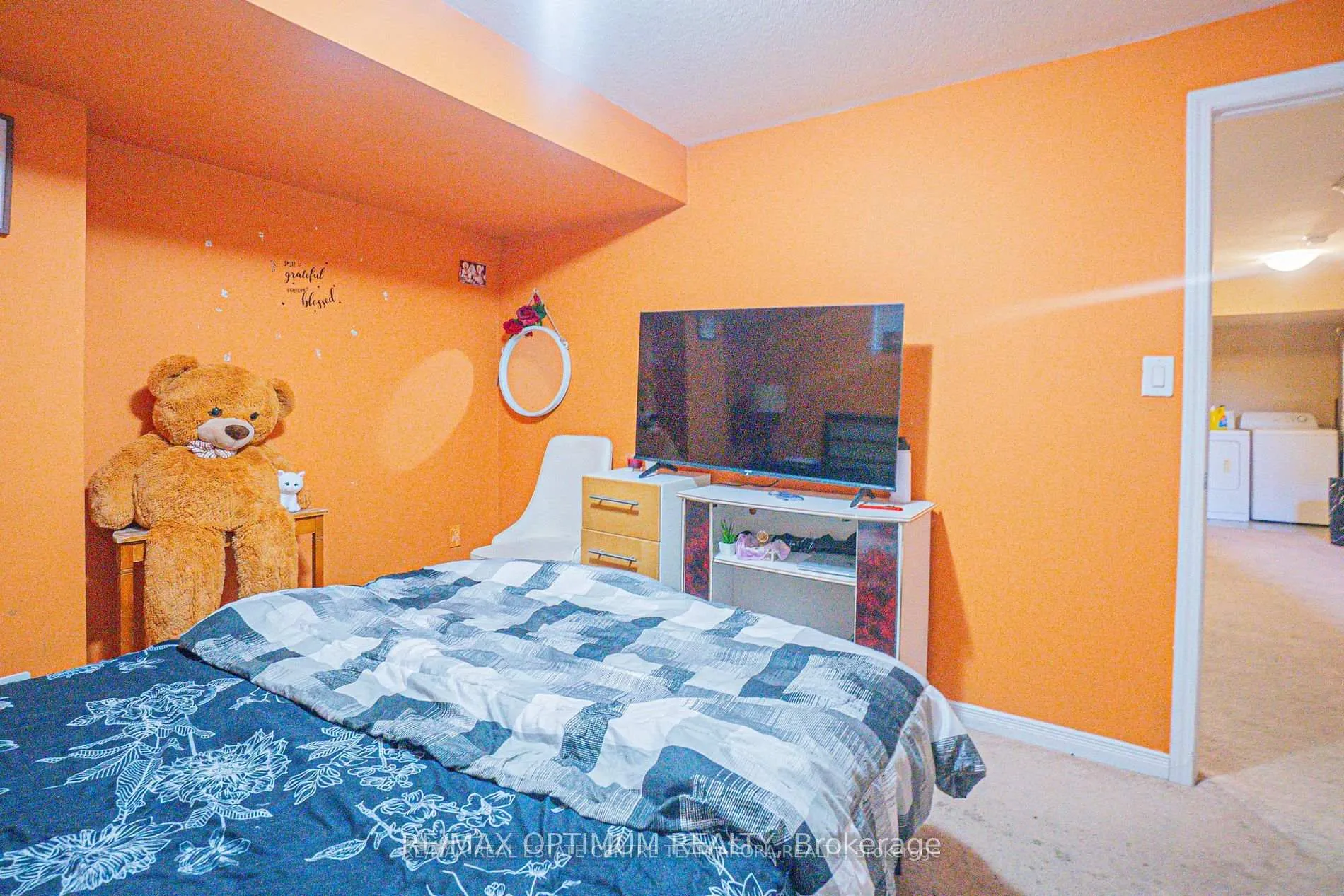Photo 30 of 157 Baffin Crescent, Brampton, Northwest Brampton — HOMEH