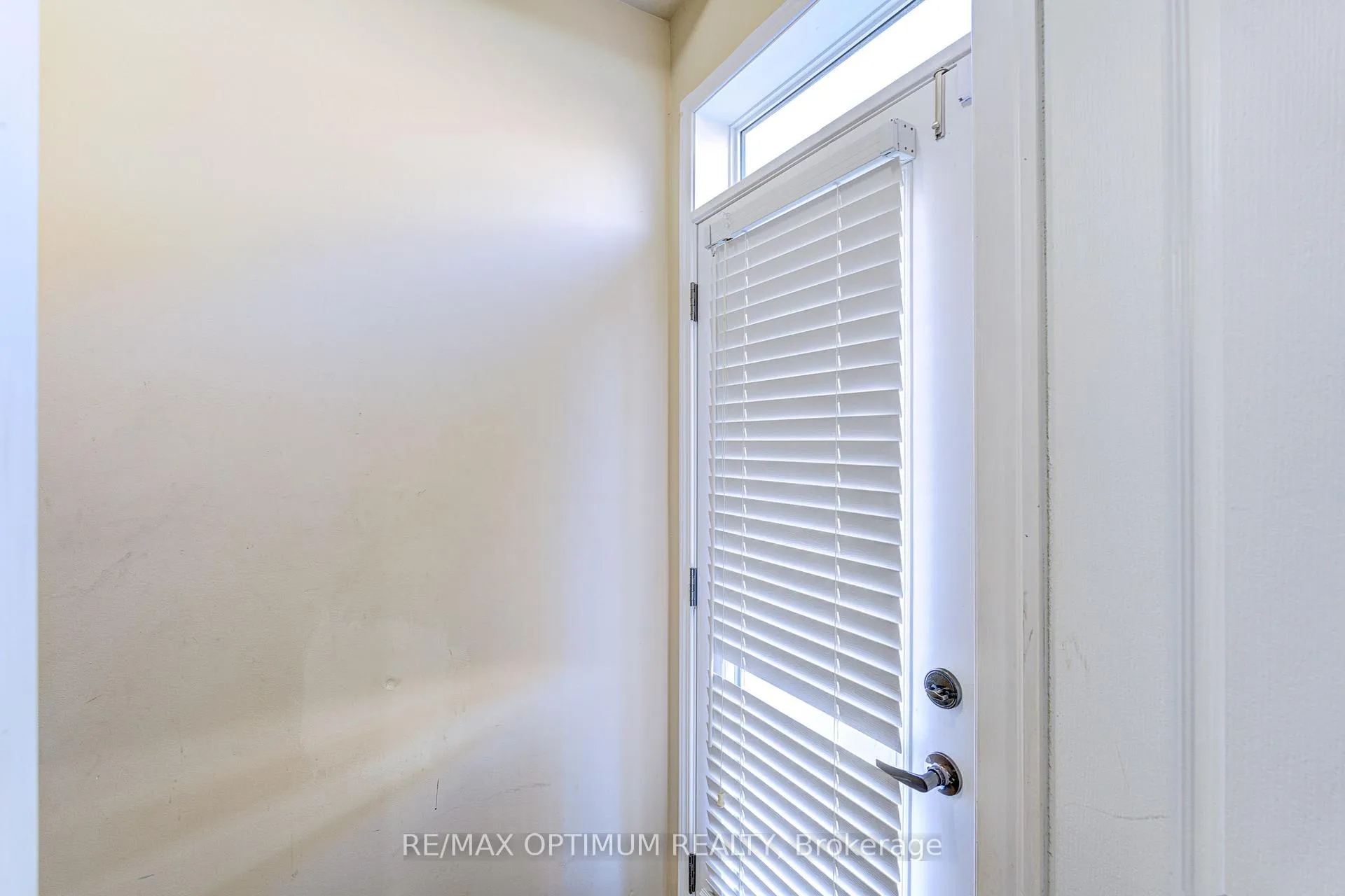 Photo 31 of 157 Baffin Crescent, Brampton, Northwest Brampton — HOMEH