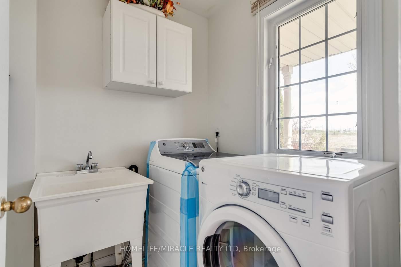 Photo 38 of 15 Annable Lane, Ajax, South East — HOMEH