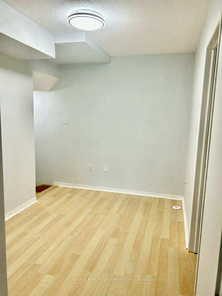Photo 8 of Unit 220, 308 John Street, Markham, Aileen-Willowbrook — HOMEH