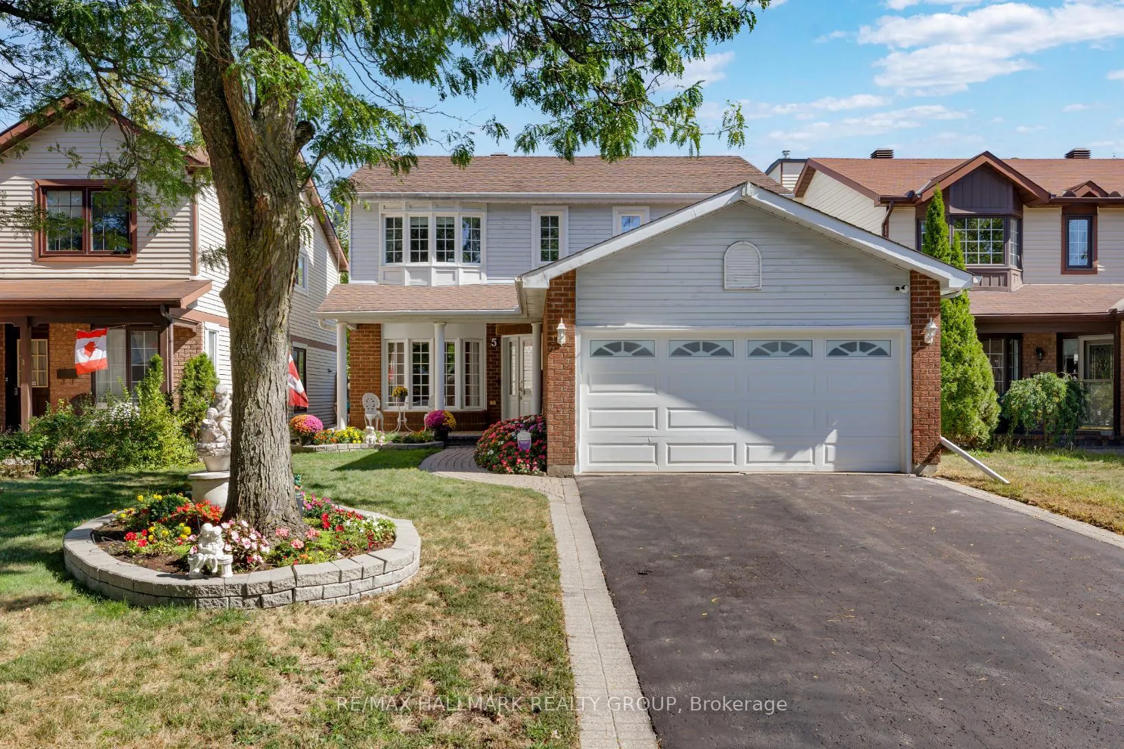 Photo 1 of 5 Ellisson Way, Ottawa, Hunt Club Park — HOMEH