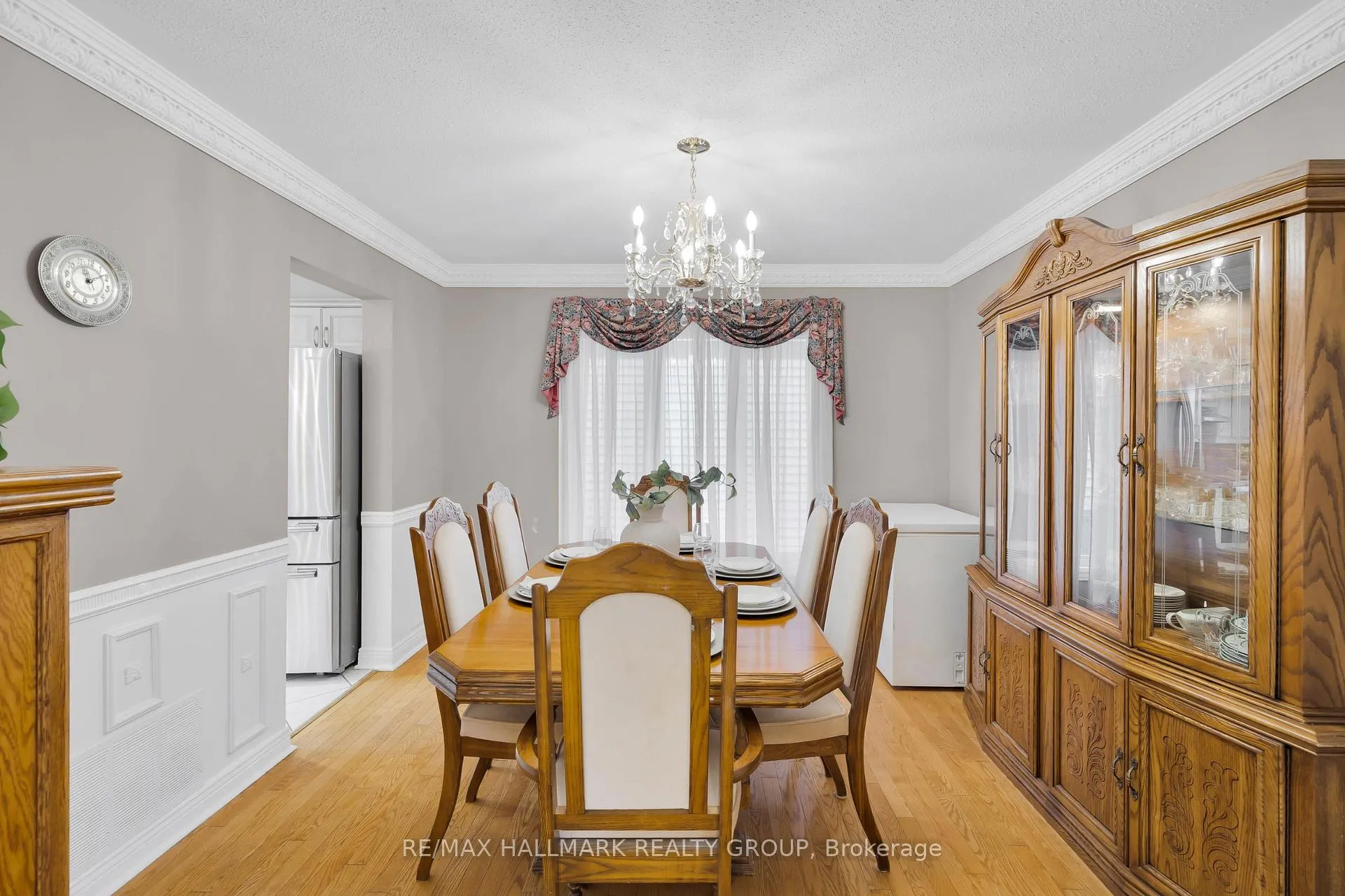 Photo 8 of 5 Ellisson Way, Ottawa, Hunt Club Park — HOMEH