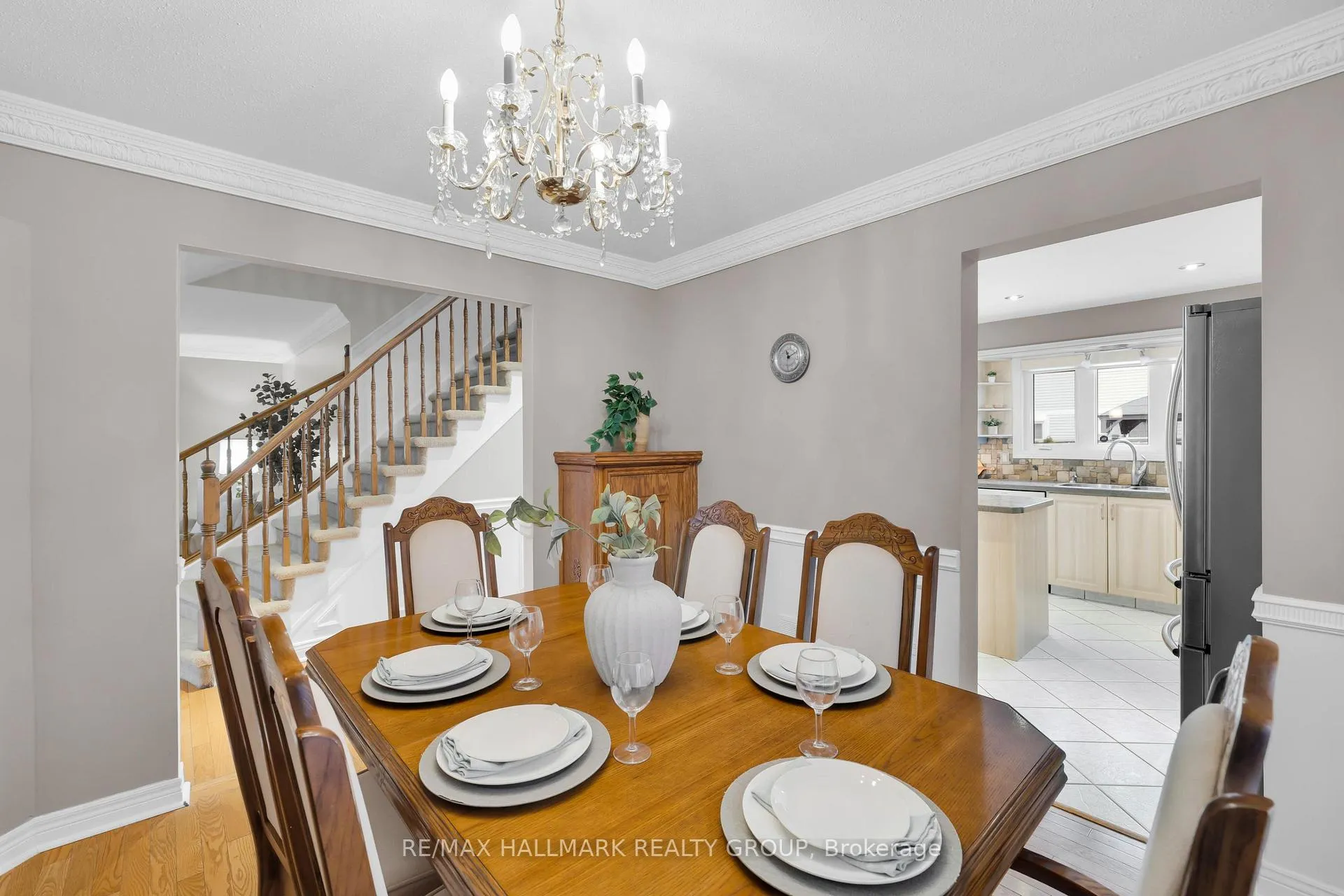 Photo 10 of 5 Ellisson Way, Ottawa, Hunt Club Park — HOMEH