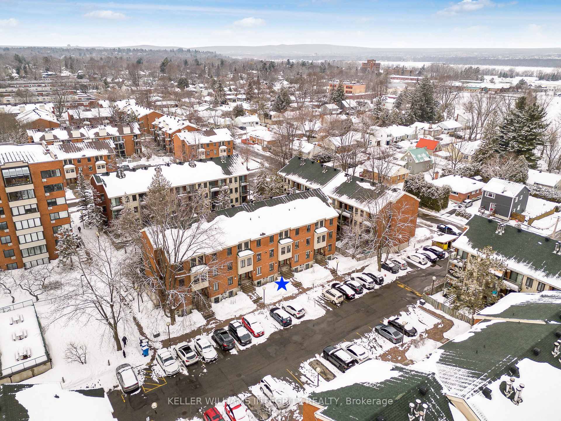Photo 23 of 16 Crispin Private, Ottawa, Manor Park — HOMEH