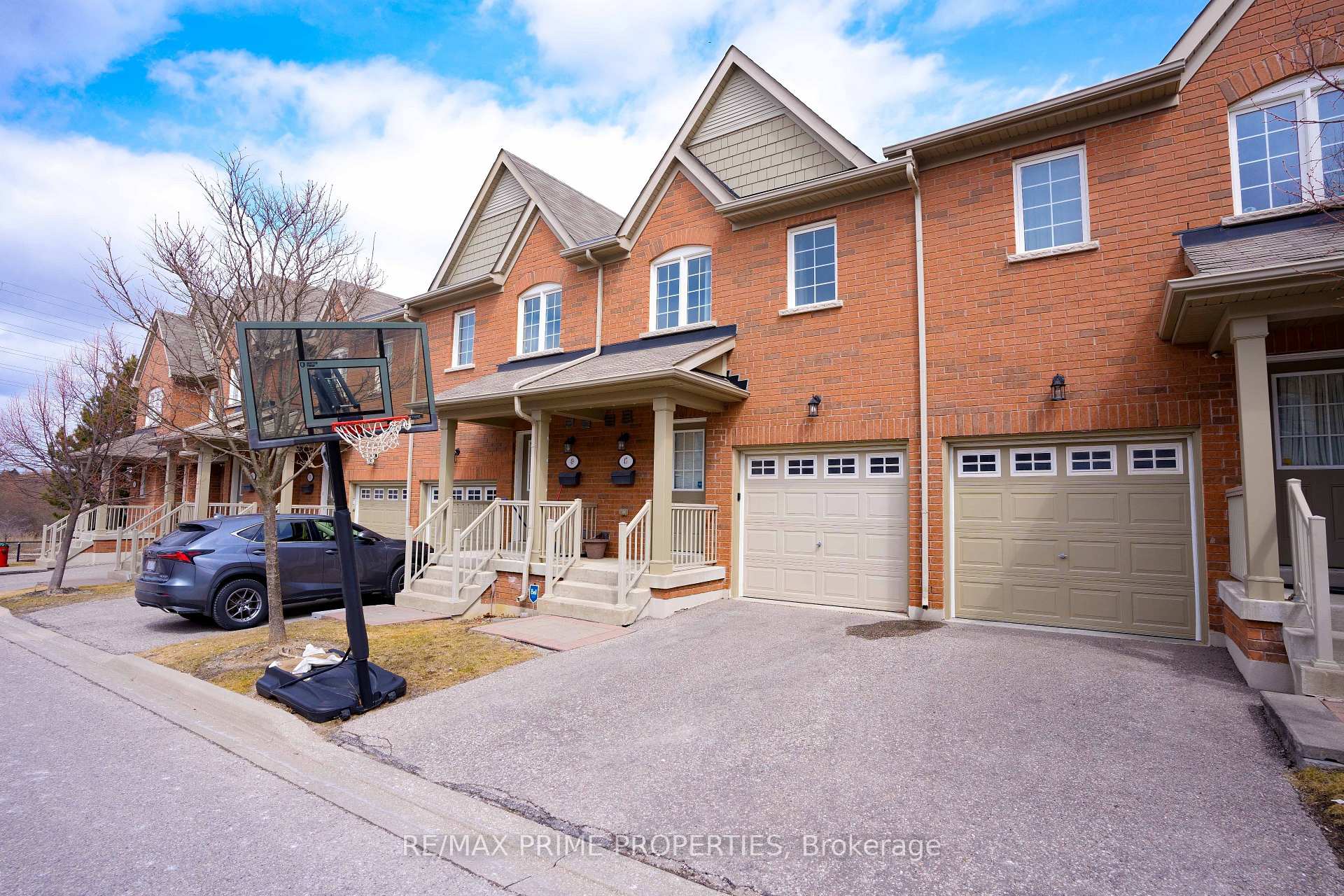 Photo 1 of 47 Edwin Pearson Street, Aurora, Bayview Northeast — HOMEH