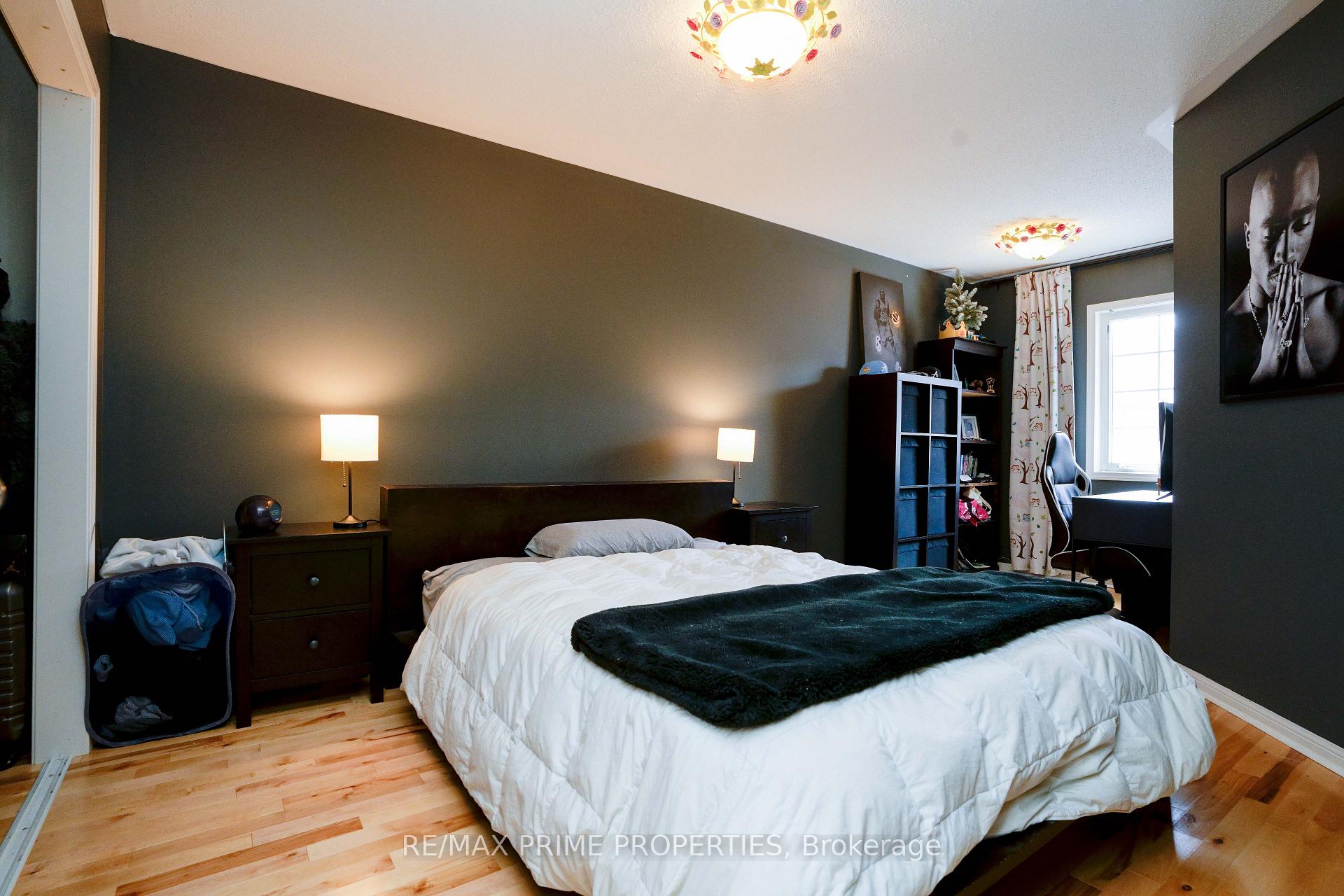 Photo 20 of 47 Edwin Pearson Street, Aurora, Bayview Northeast — HOMEH
