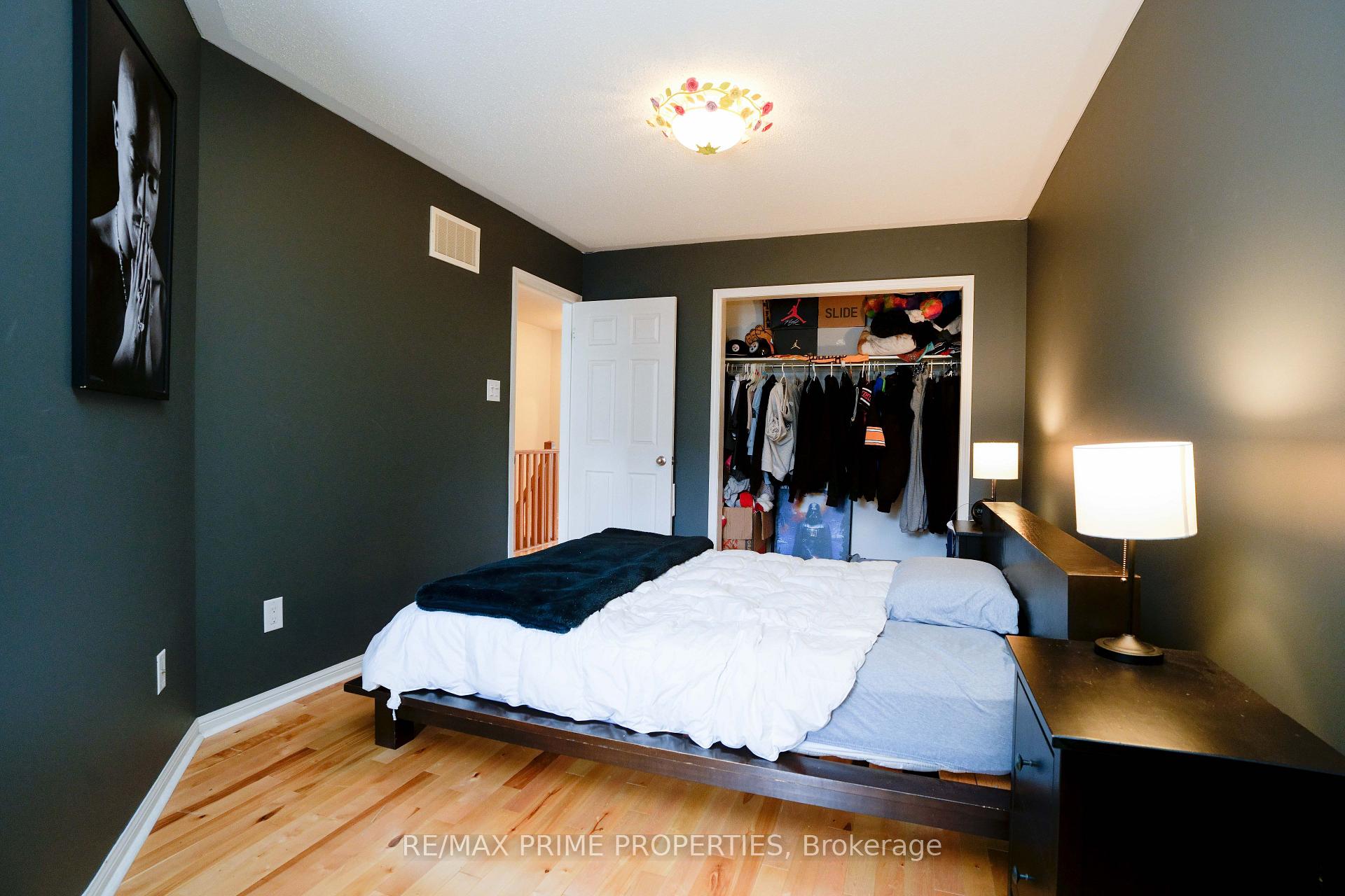Photo 21 of 47 Edwin Pearson Street, Aurora, Bayview Northeast — HOMEH
