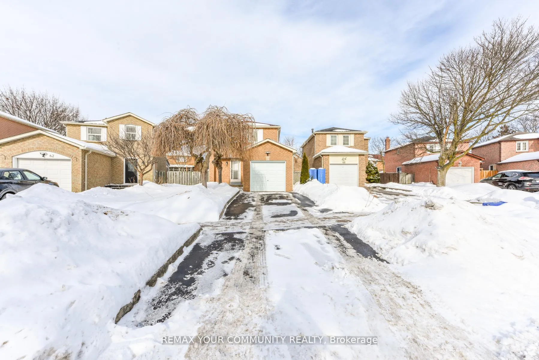 Photo 4 of 64 Chatfield Drive, Ajax, Central West — HOMEH