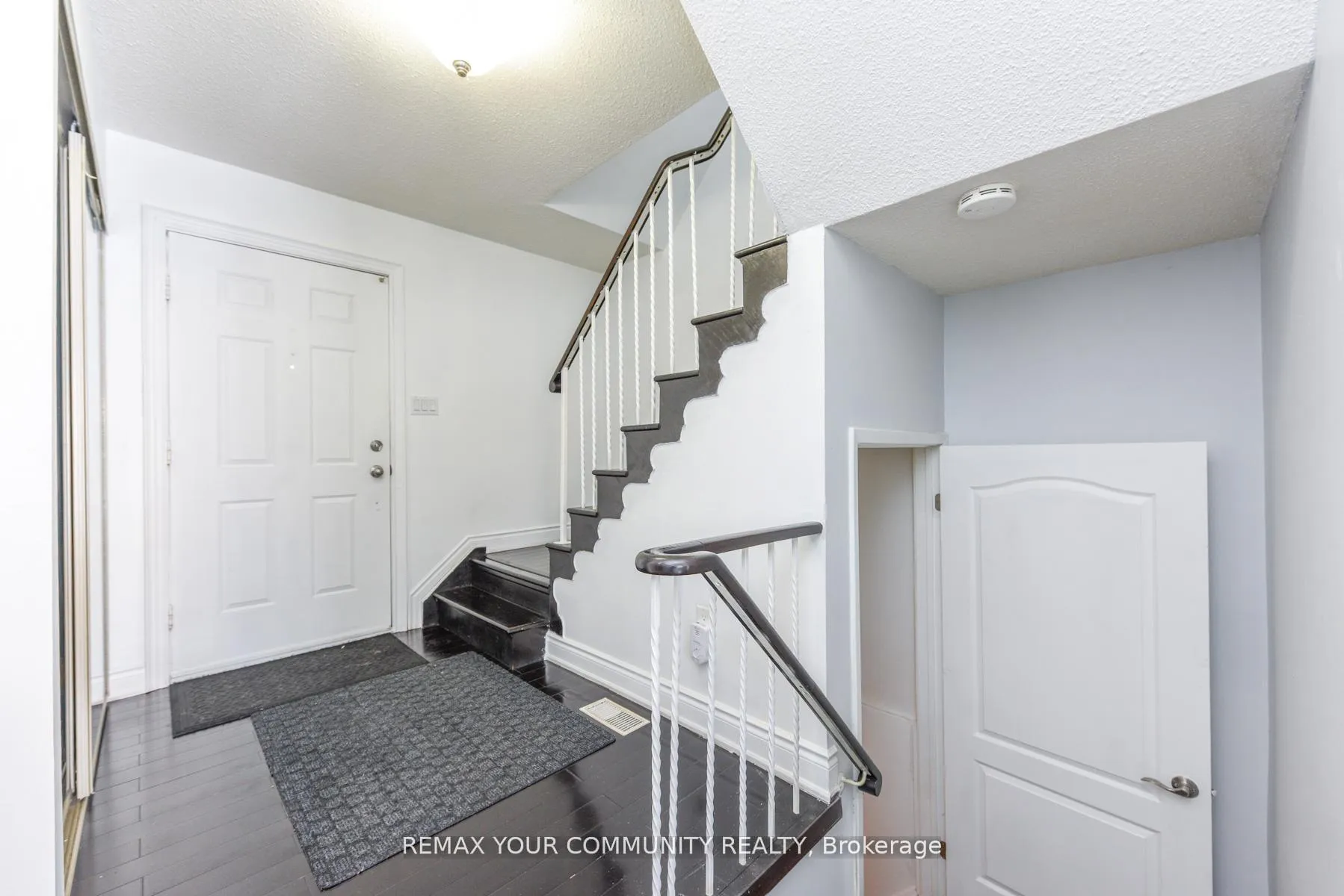 Photo 8 of 64 Chatfield Drive, Ajax, Central West — HOMEH
