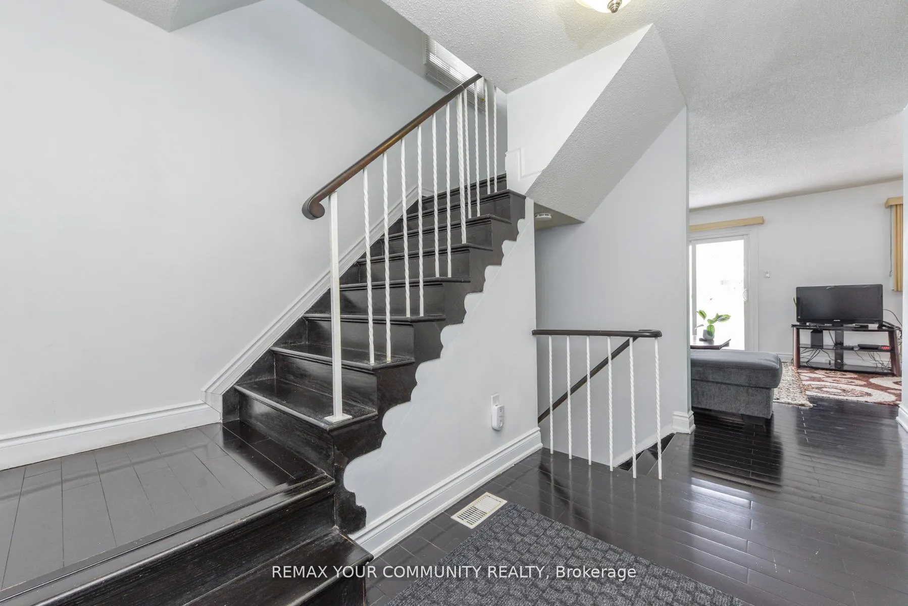 Photo 9 of 64 Chatfield Drive, Ajax, Central West — HOMEH