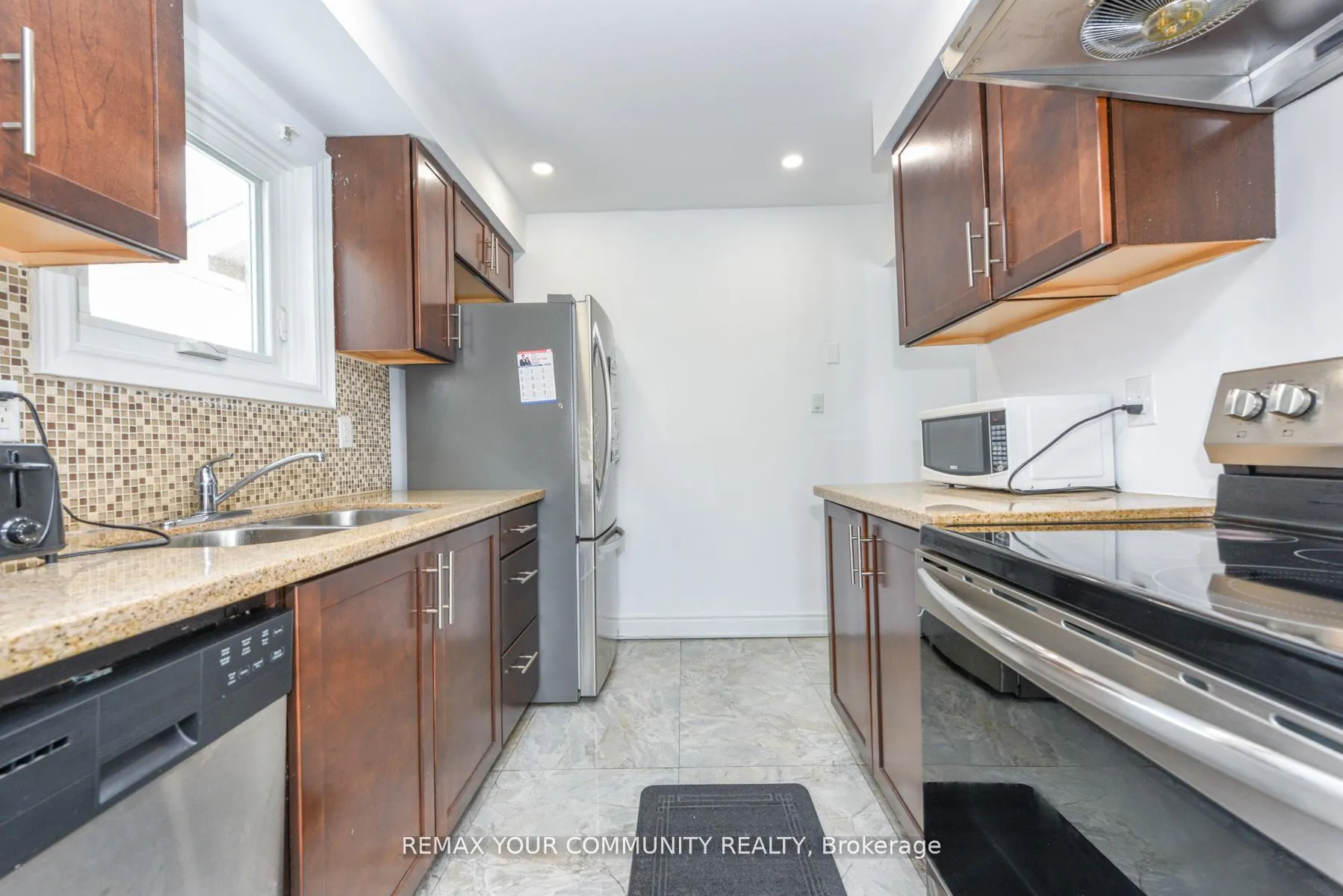 Photo 20 of 64 Chatfield Drive, Ajax, Central West — HOMEH