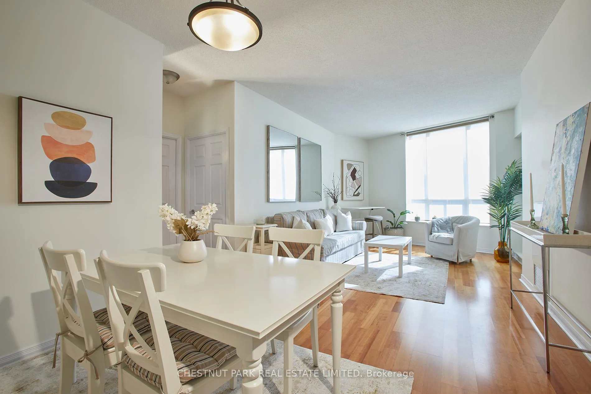 Photo 3 of Unit 413, 451 Rosewell Avenue, Toronto, Lawrence Park South — HOMEH