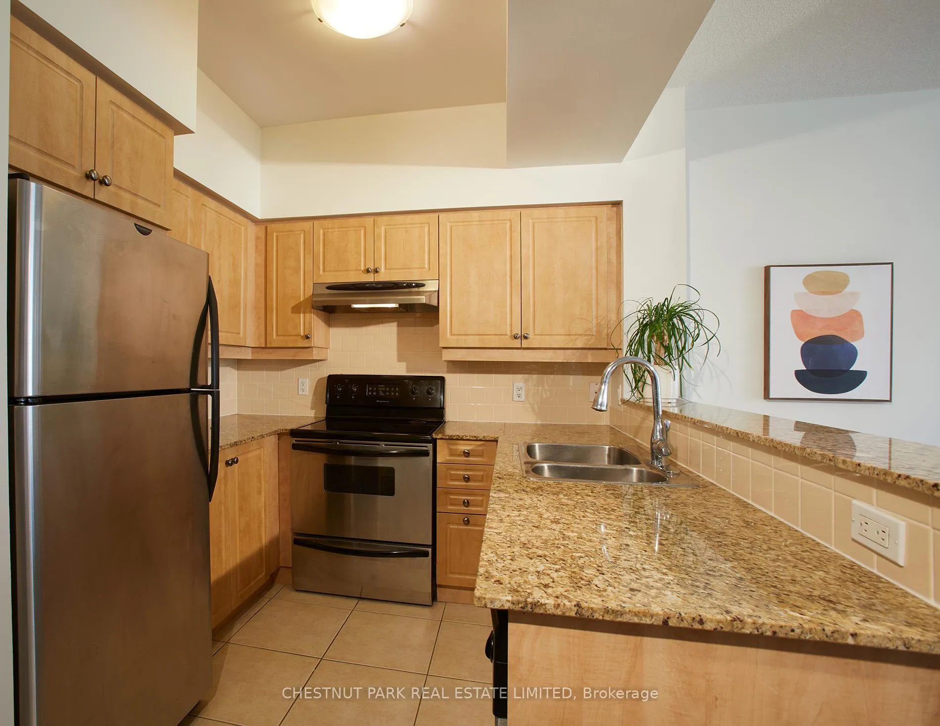 Photo 6 of Unit 413, 451 Rosewell Avenue, Toronto, Lawrence Park South — HOMEH