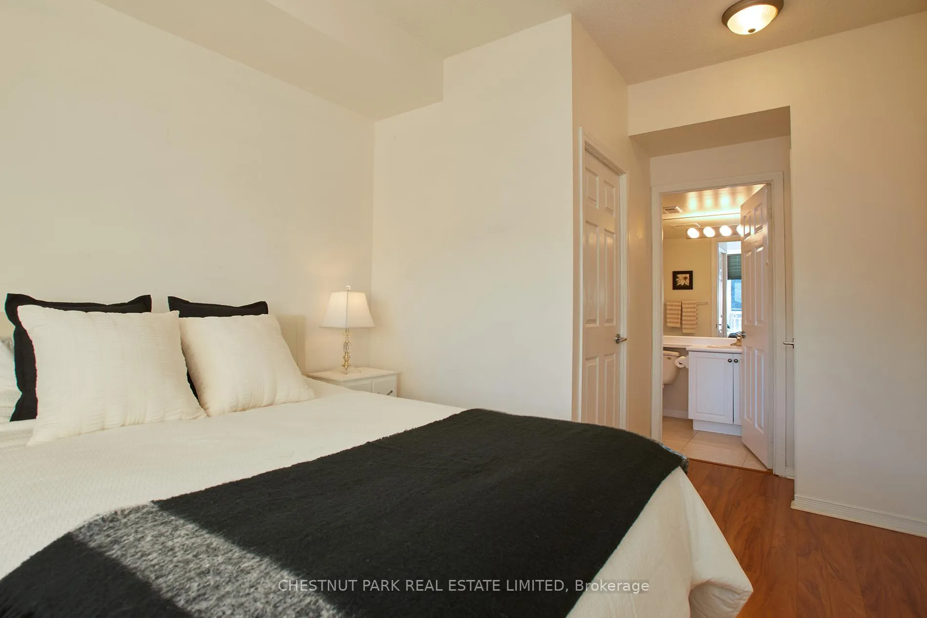 Photo 10 of Unit 413, 451 Rosewell Avenue, Toronto, Lawrence Park South — HOMEH
