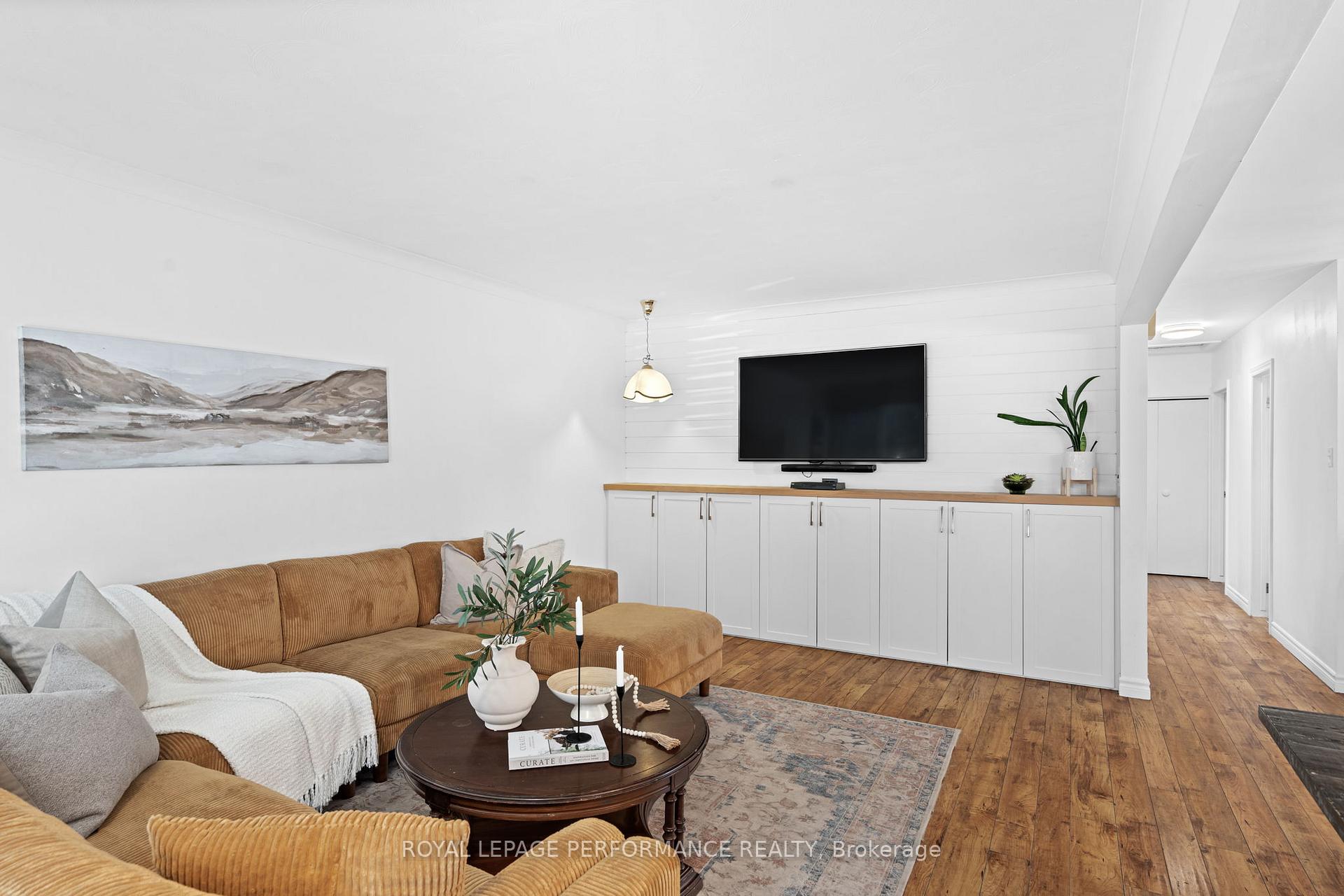 Photo 13 of 2219 Audrey Avenue, Ottawa, Hawthorne Meadows — HOMEH