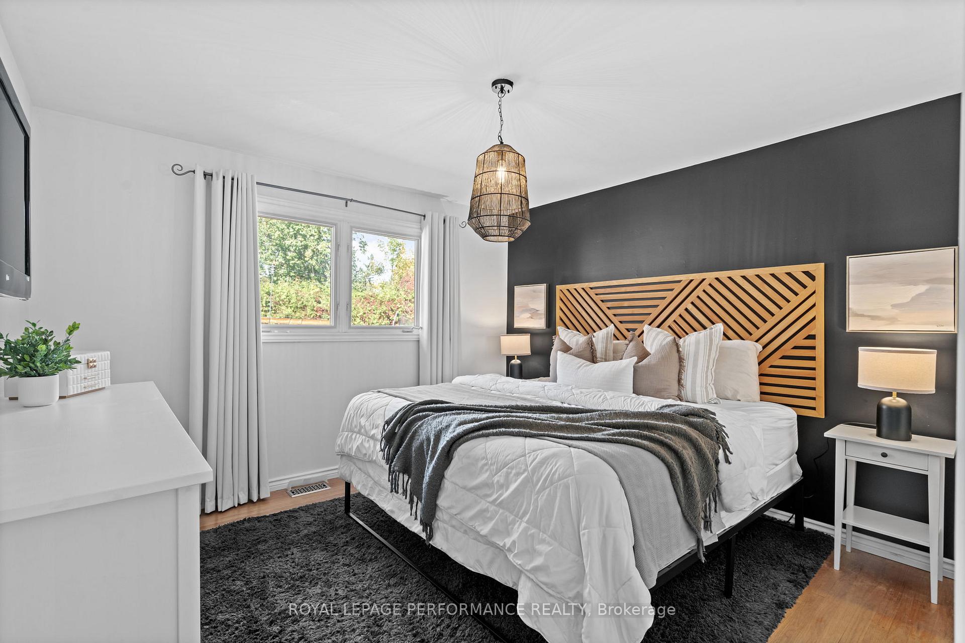 Photo 18 of 2219 Audrey Avenue, Ottawa, Hawthorne Meadows — HOMEH