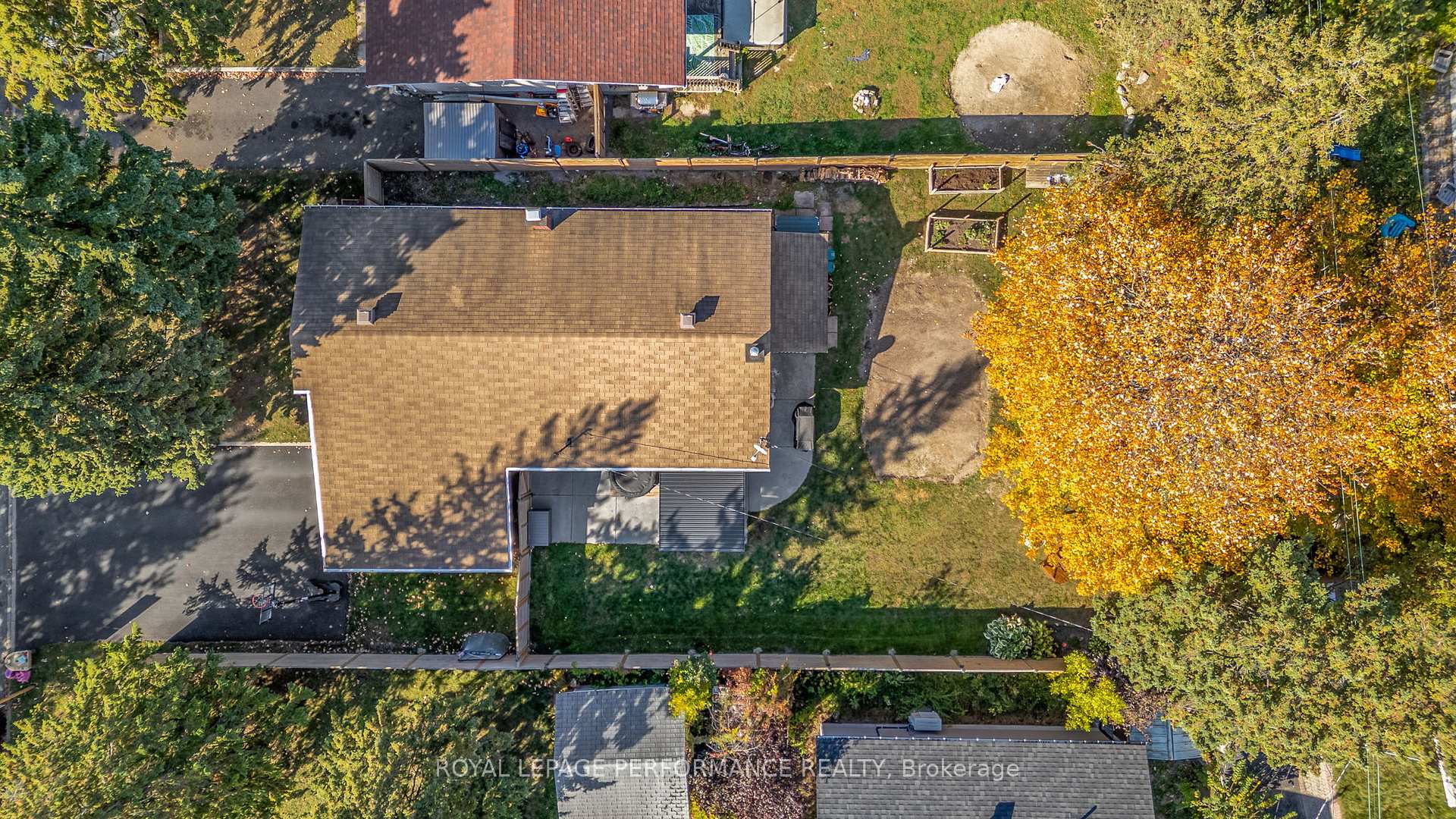 Photo 36 of 2219 Audrey Avenue, Ottawa, Hawthorne Meadows — HOMEH
