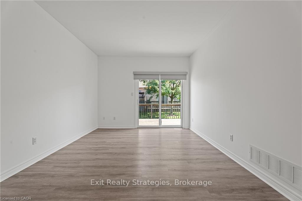 Photo 11 of Unit 39, 68 Hallmark Trail E, Hamilton, Twenty Place — HOMEH