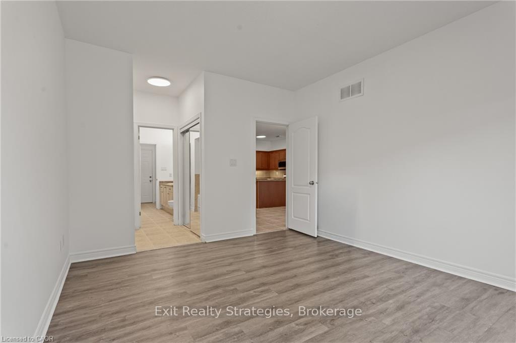 Photo 14 of Unit 39, 68 Hallmark Trail E, Hamilton, Twenty Place — HOMEH