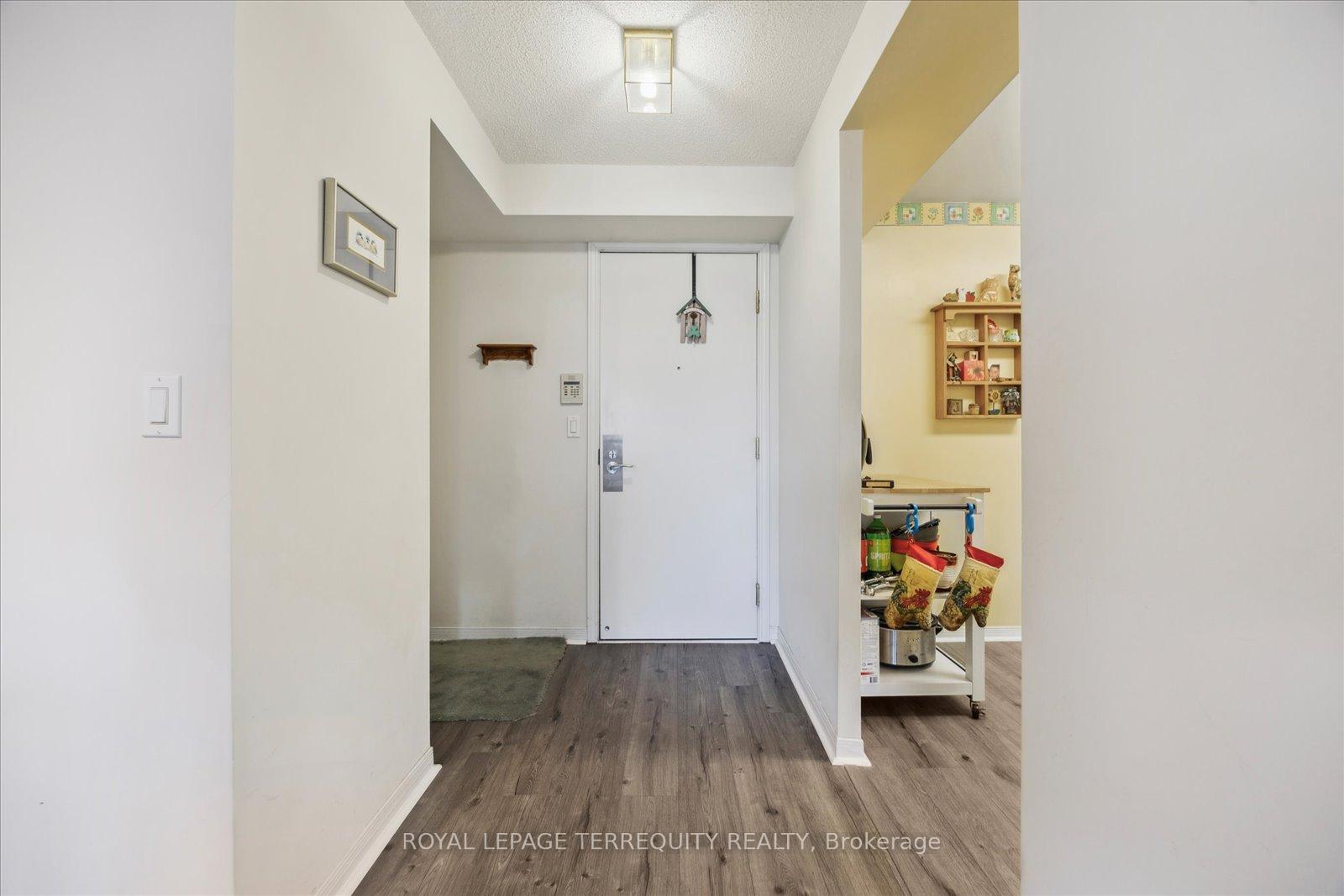 Photo 2 of Unit 316, 1000 The Esplanade N, Pickering, Town Centre — HOMEH