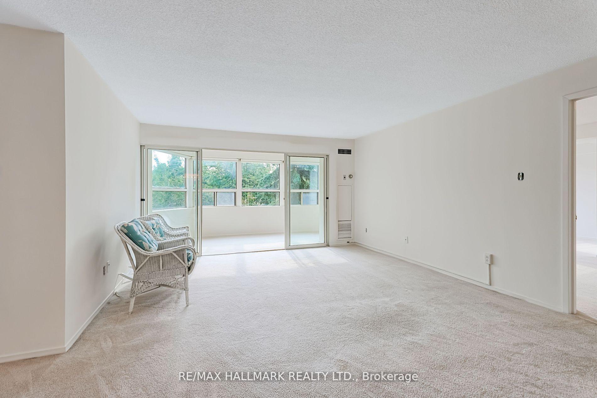 Photo 10 of Unit 305, 2 Raymerville Drive, Markham, Raymerville — HOMEH