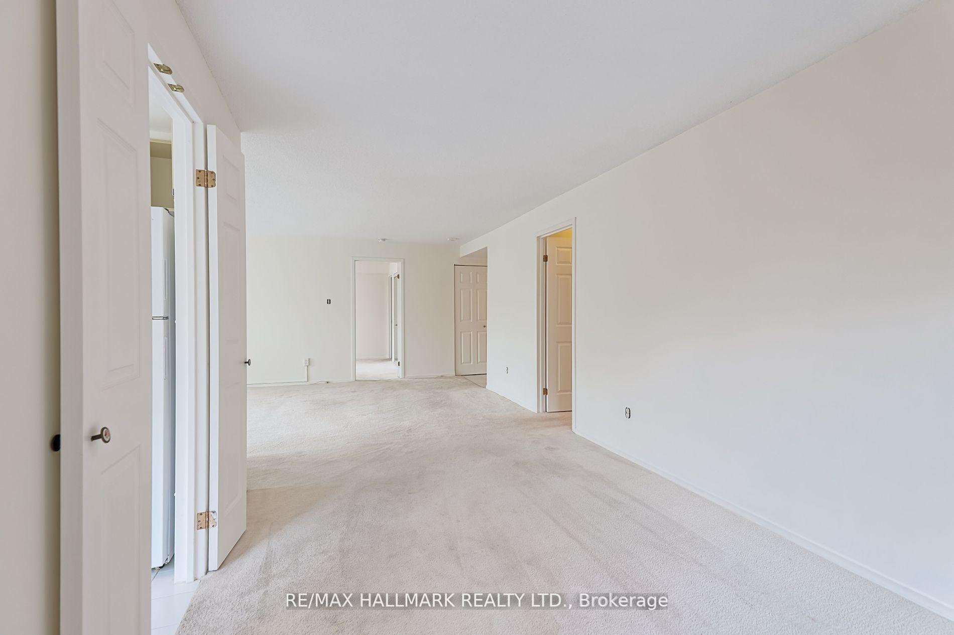 Photo 14 of Unit 305, 2 Raymerville Drive, Markham, Raymerville — HOMEH