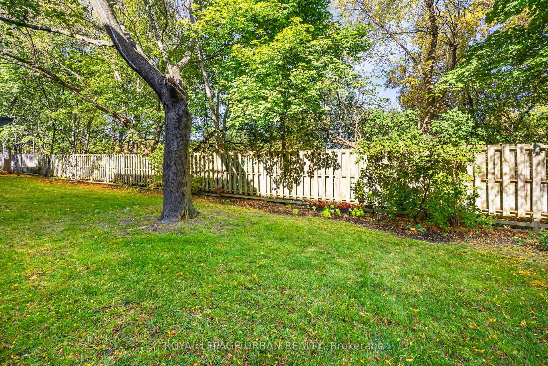 Photo 31 of 1684 John Street, Markham, Bayview Fairway-Bayview Country Club Estates — HOMEH