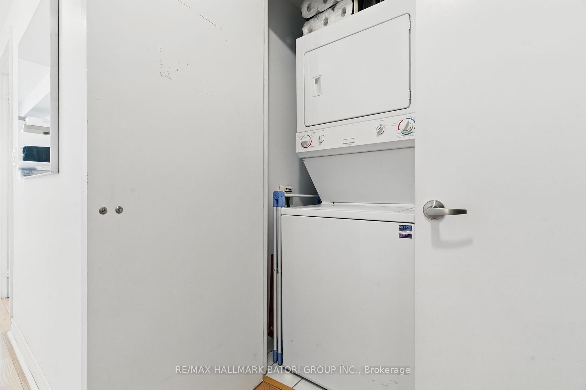 Photo 10 of Unit 1106, 600 Fleet Street, Toronto, Niagara — HOMEH