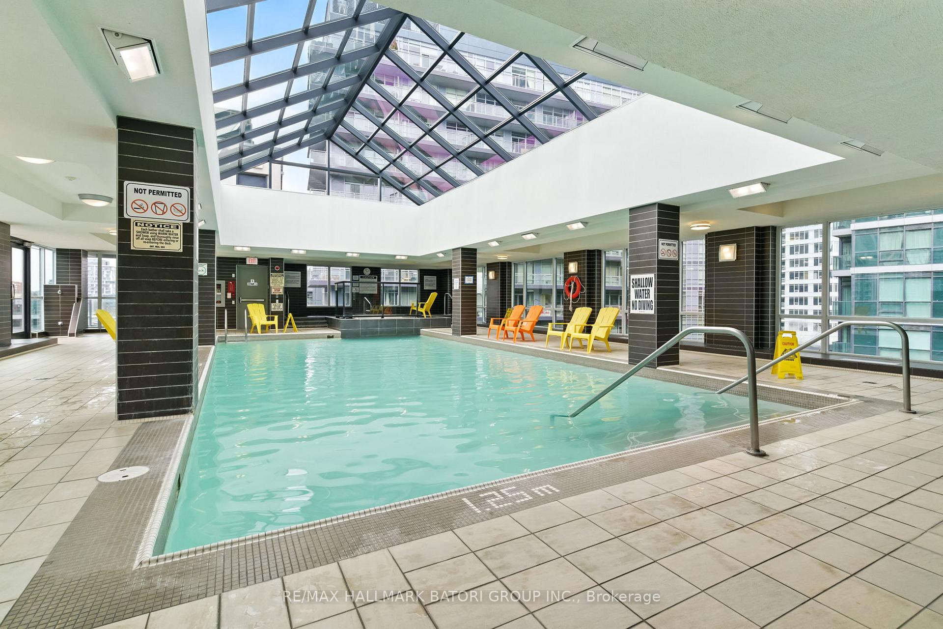 Photo 12 of Unit 1106, 600 Fleet Street, Toronto, Niagara — HOMEH
