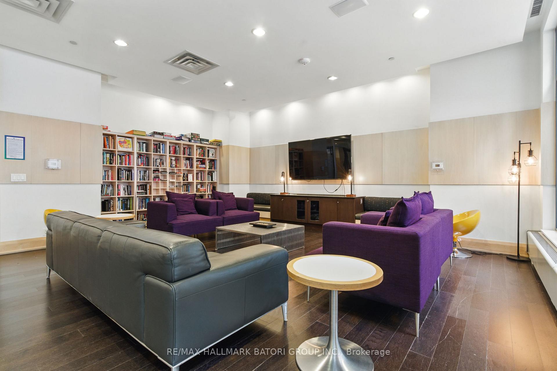 Photo 15 of Unit 1106, 600 Fleet Street, Toronto, Niagara — HOMEH