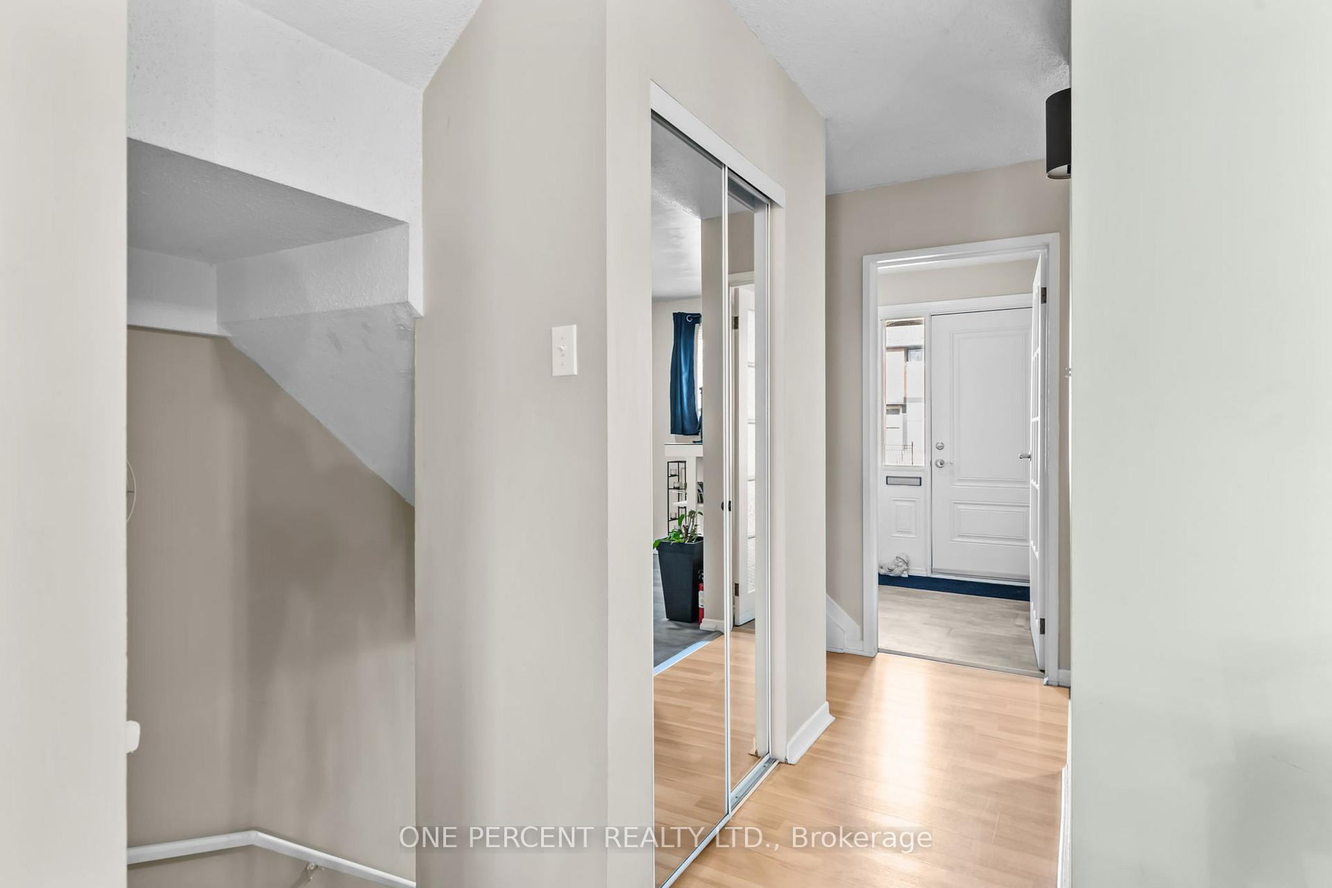 Photo 19 of 62 Mcclintock Way, Ottawa, Kanata - Katimavik — HOMEH