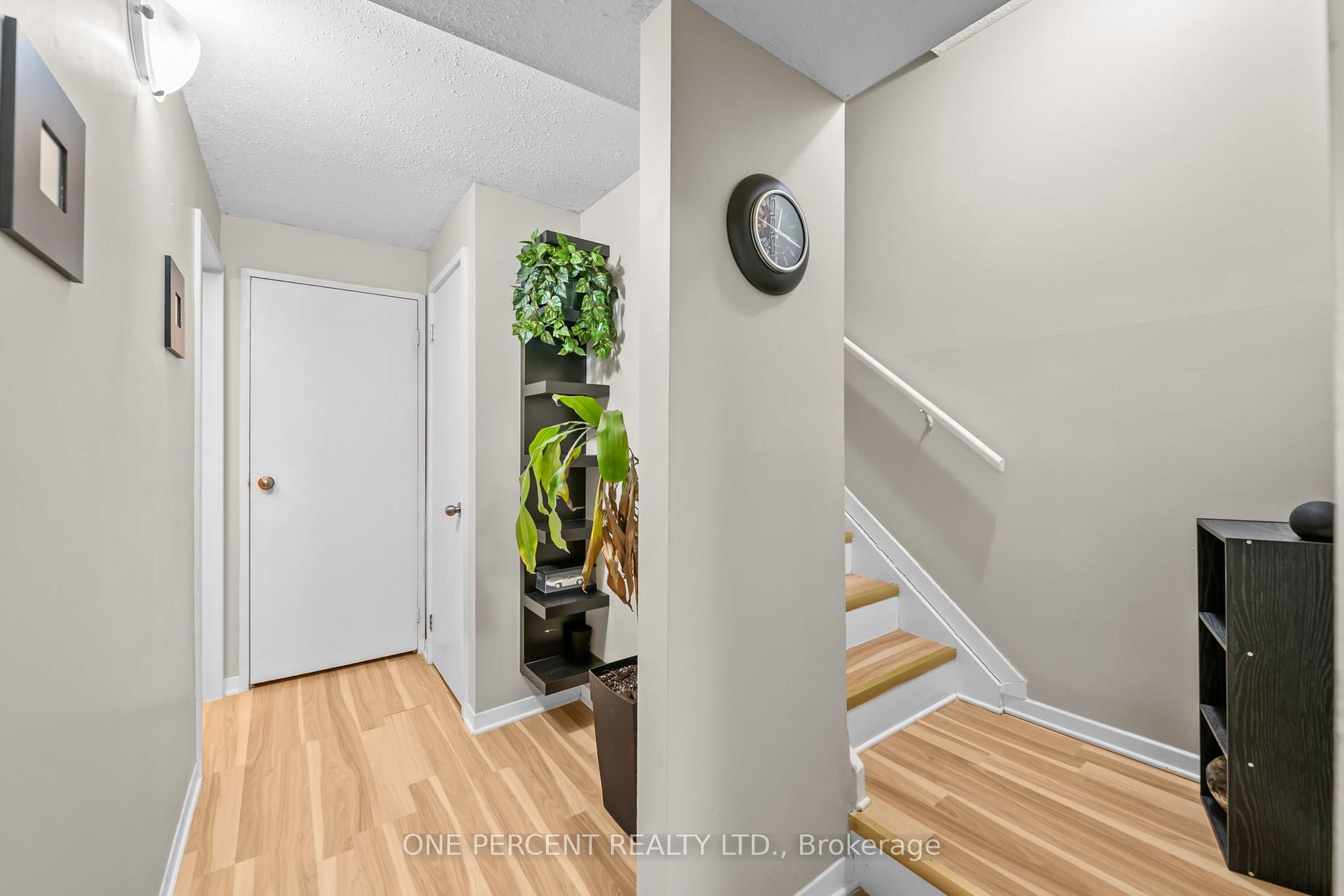 Photo 29 of 62 Mcclintock Way, Ottawa, Kanata - Katimavik — HOMEH